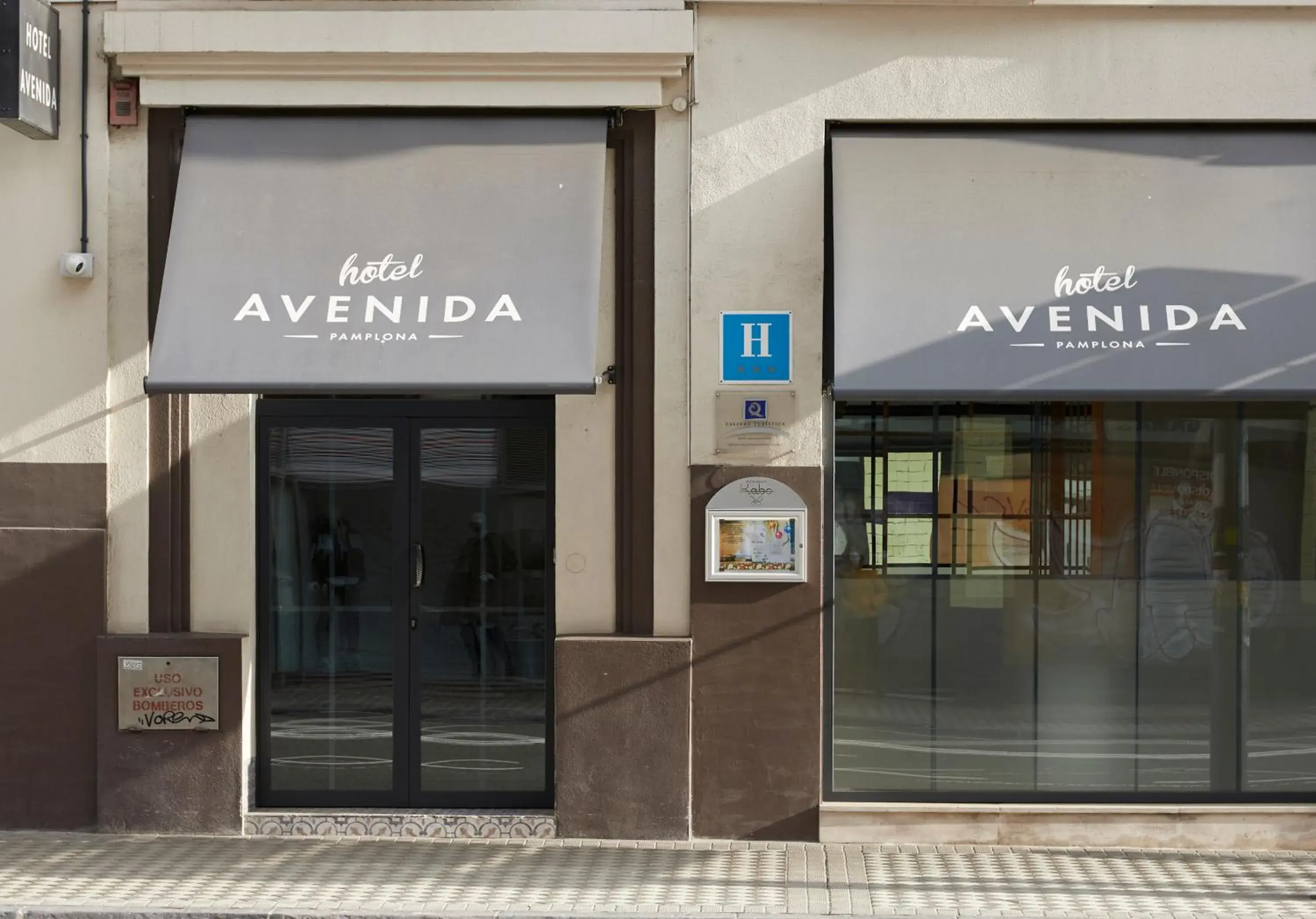 Facade/entrance in Hotel Avenida Facade/entrance in Hotel Avenida