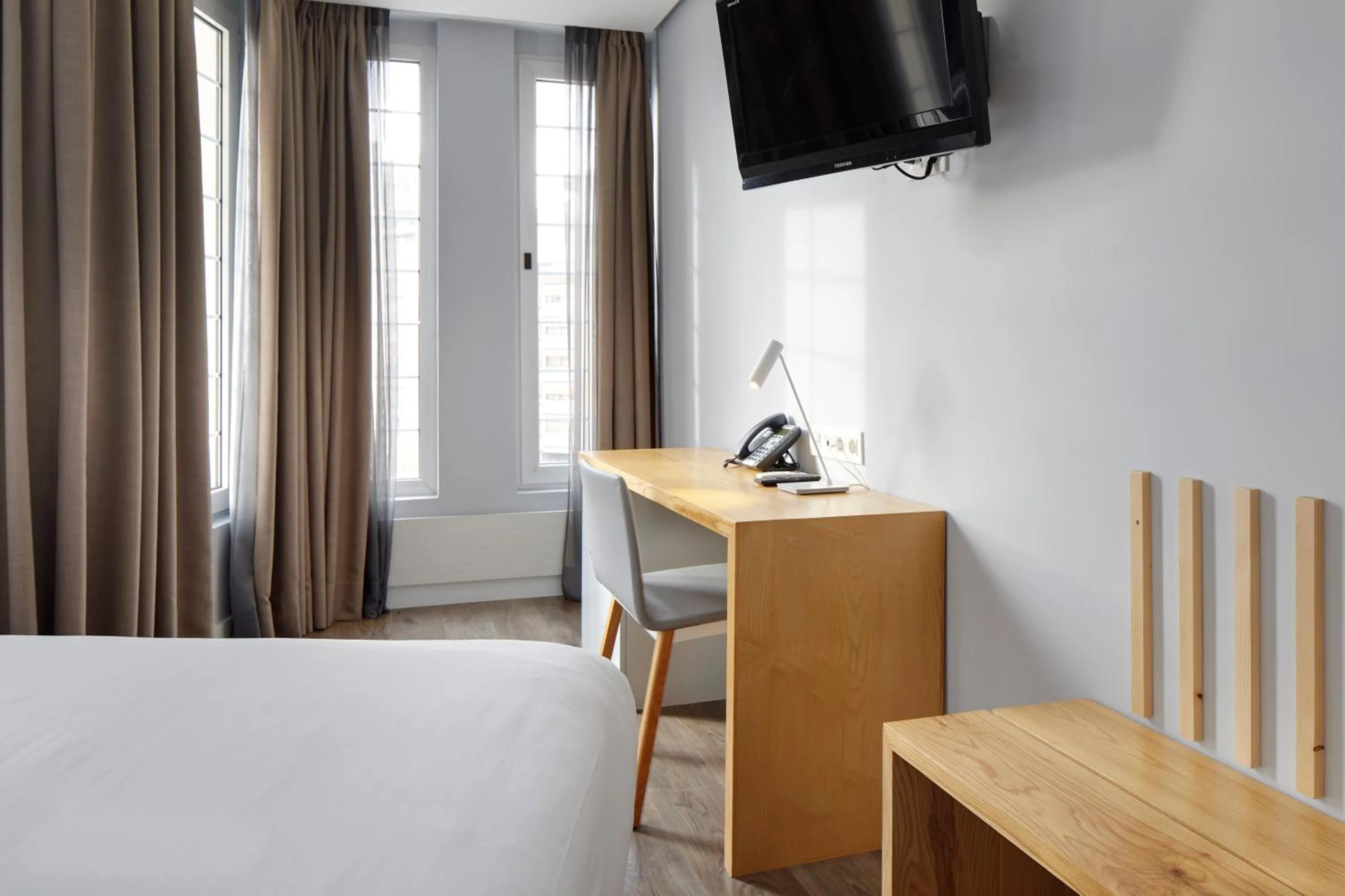 Bed in Hotel Avenida