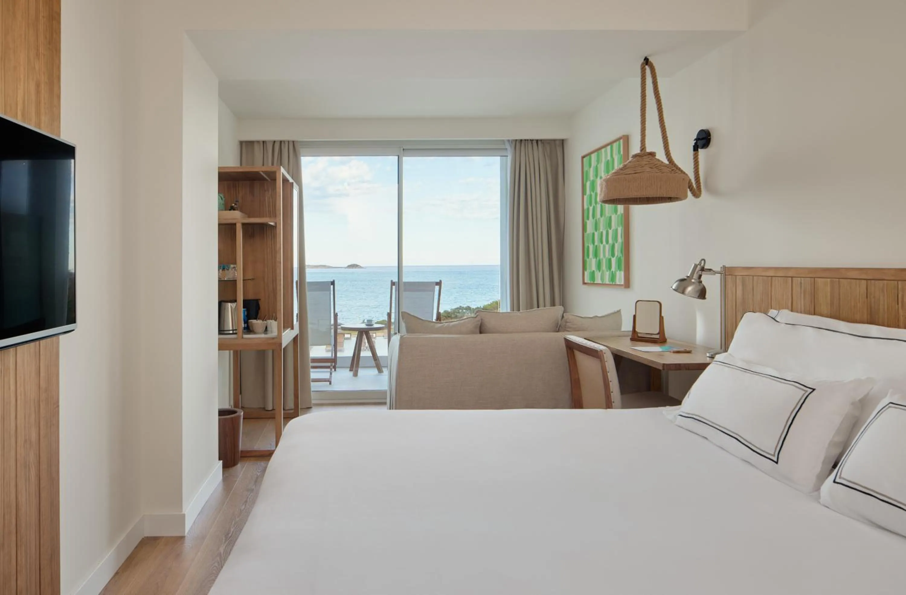 Bed in Melia Ibiza - Adults Only
