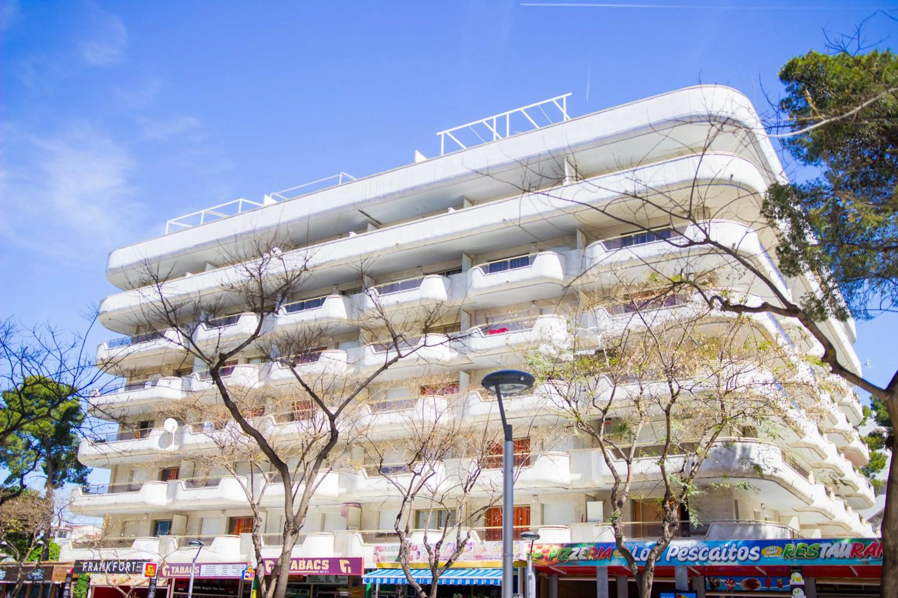Property building in Rentalmar Arquus Park