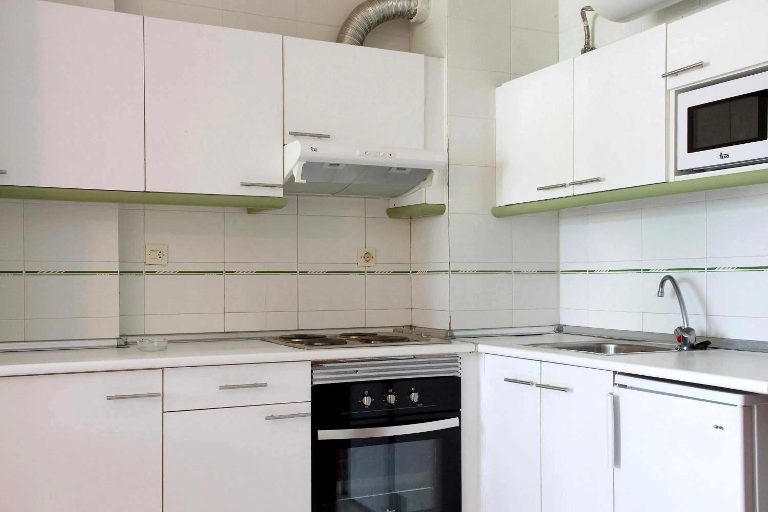 Kitchen or kitchenette in Rentalmar Arquus Park