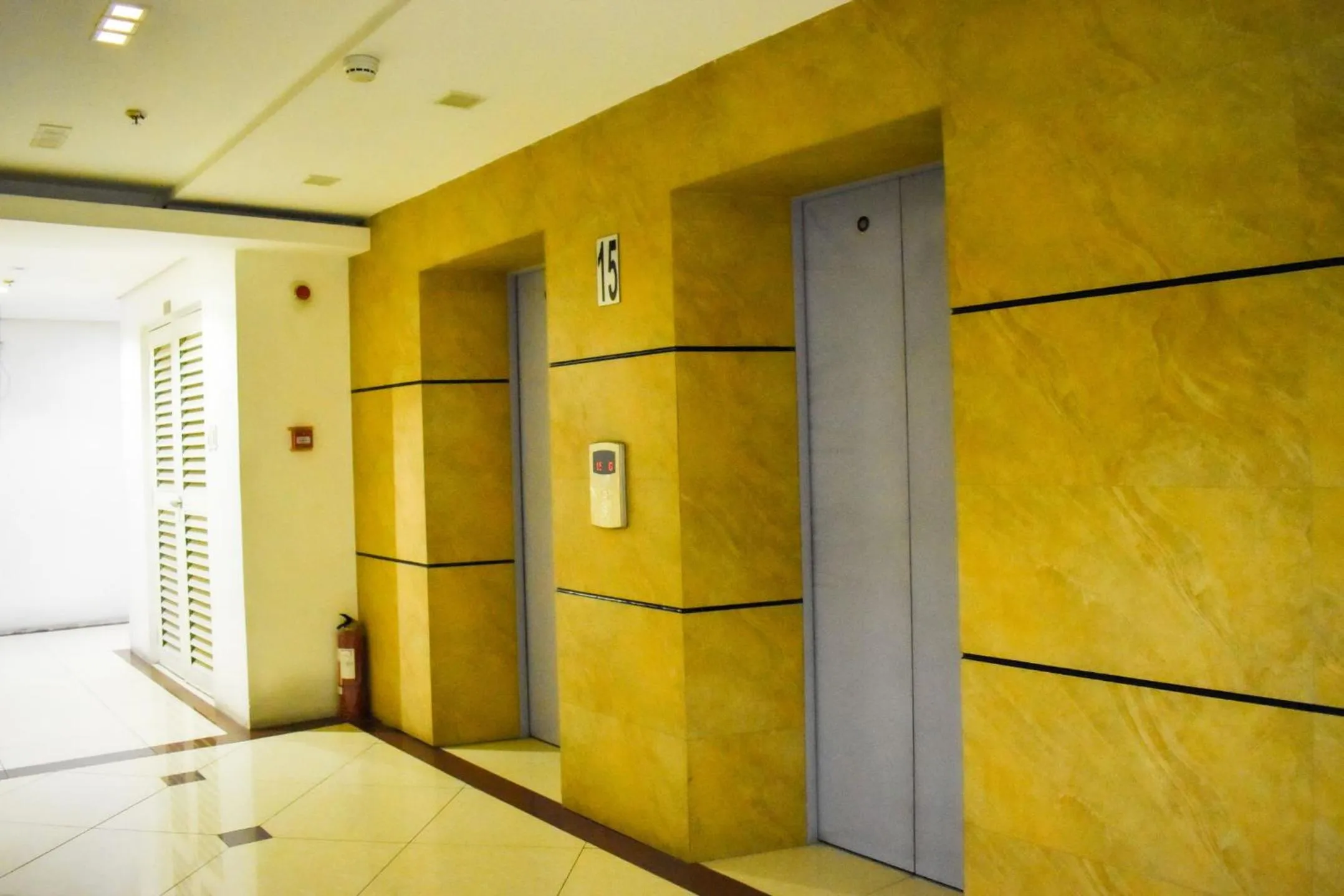 elevator in The Boni Tower by RSPL Manila City Center