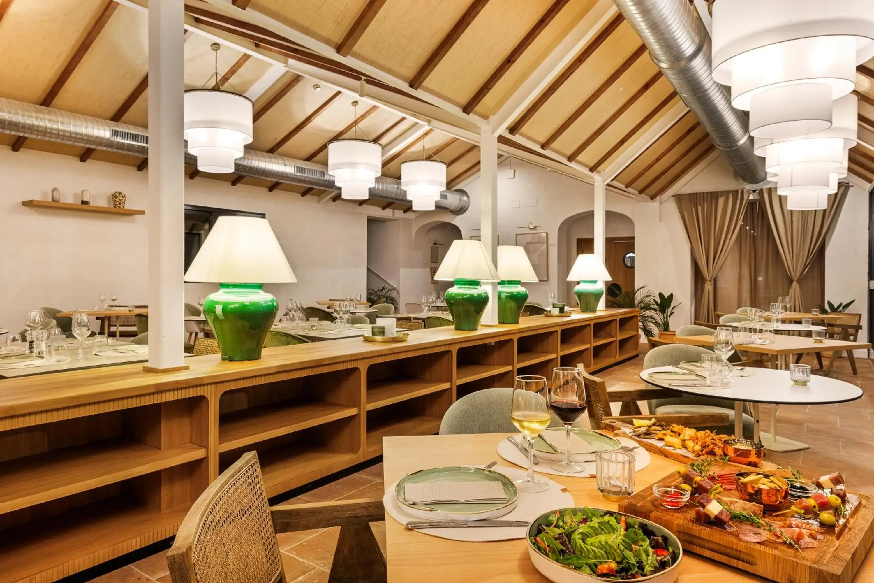 Restaurant/places to eat in Hotel Inmood San Roque Restaurant/places to eat in Hotel Inmood San Roque