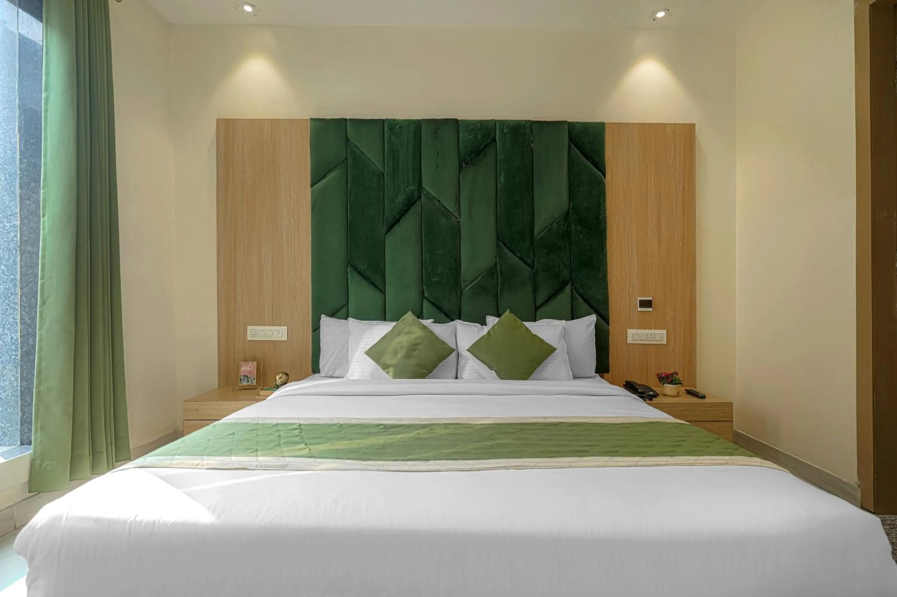 Photo of the whole room, Bed in Hotel Global Inn