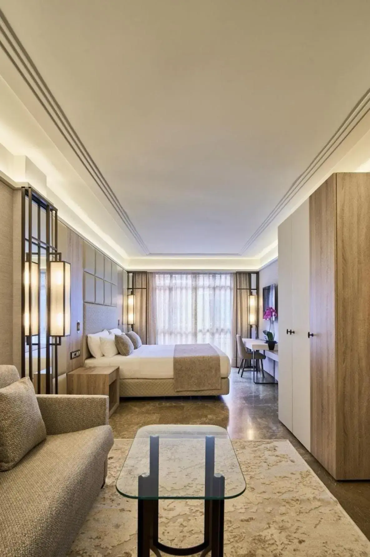 Photo of the whole room, Bed in VP Madroño Photo of the whole room, Bed in VP Madroño