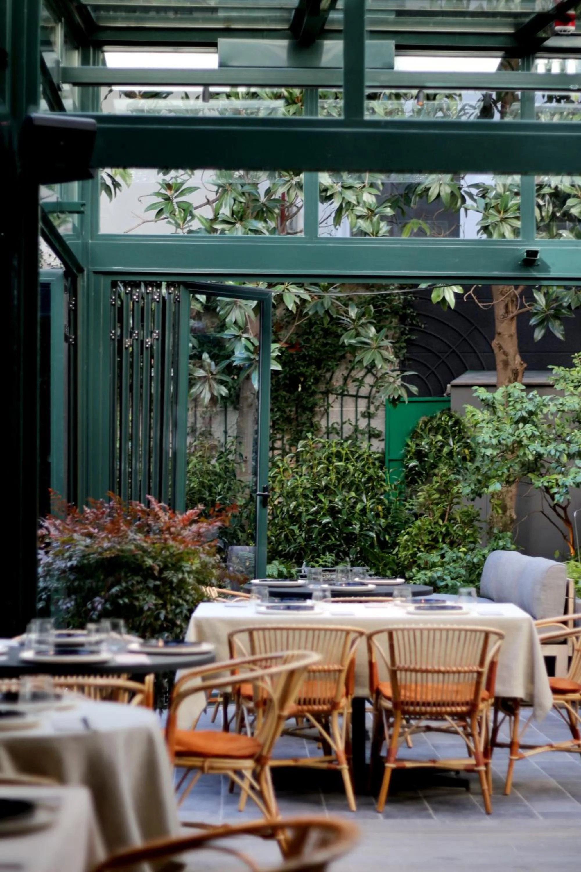 Restaurant/places to eat in VP Jardín de Recoletos