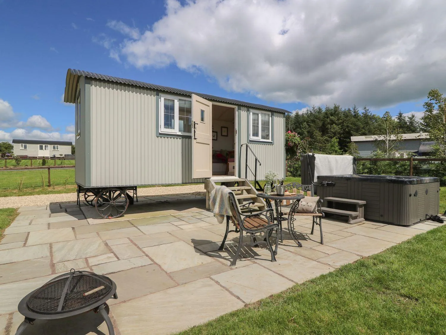 Property building in Shepherds View