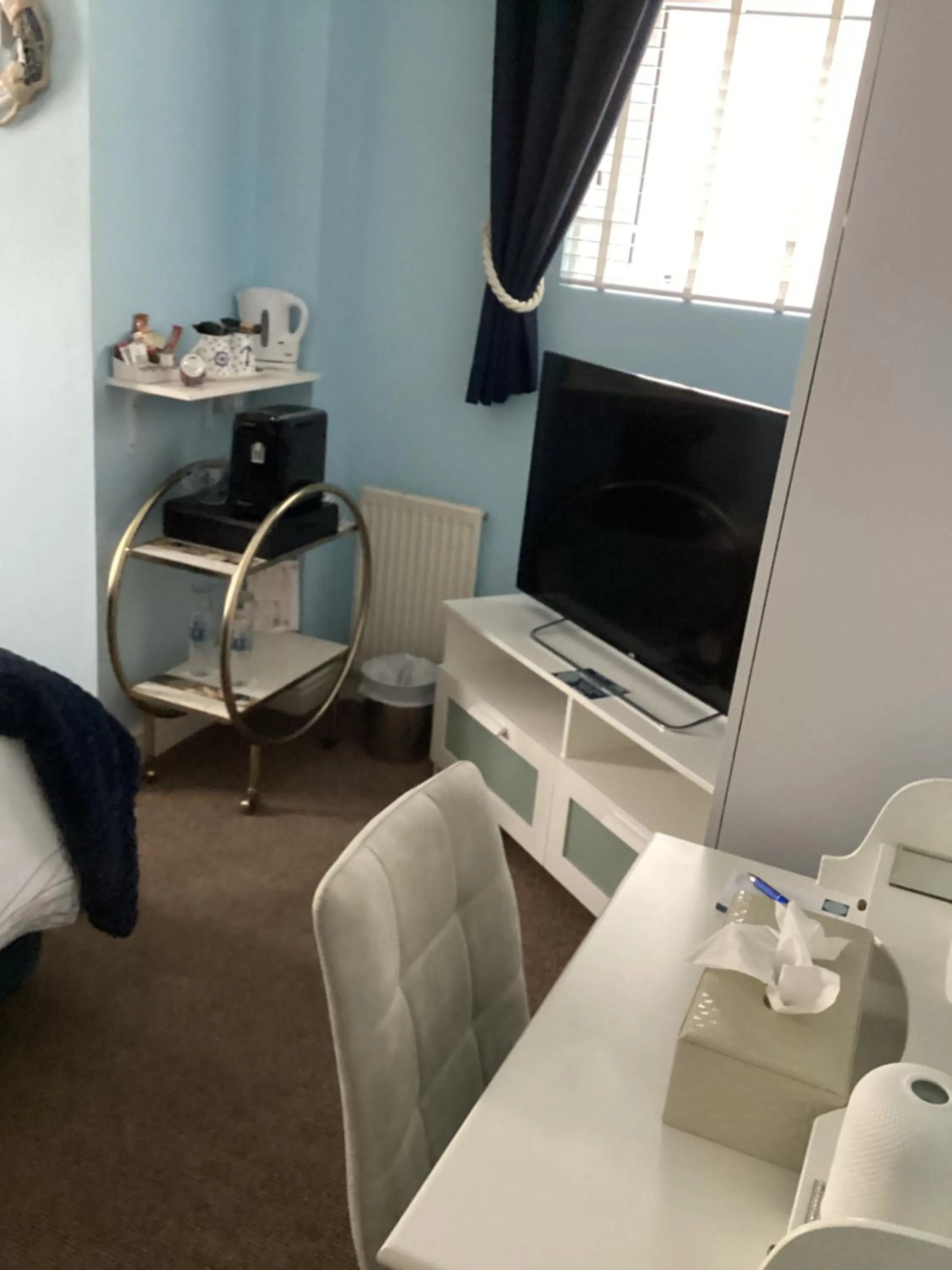 Bed in By the Seaside