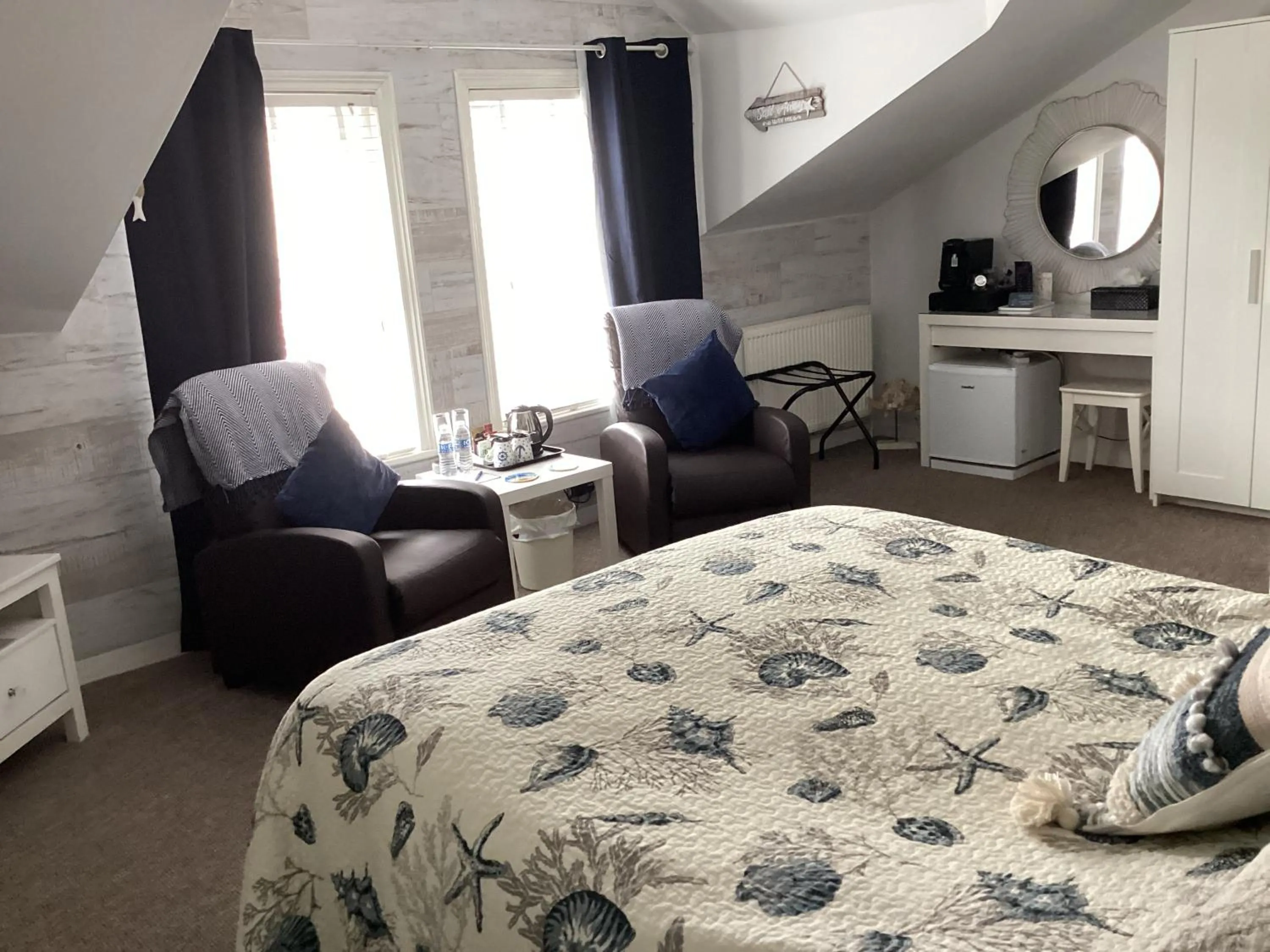 Bed in By the Seaside