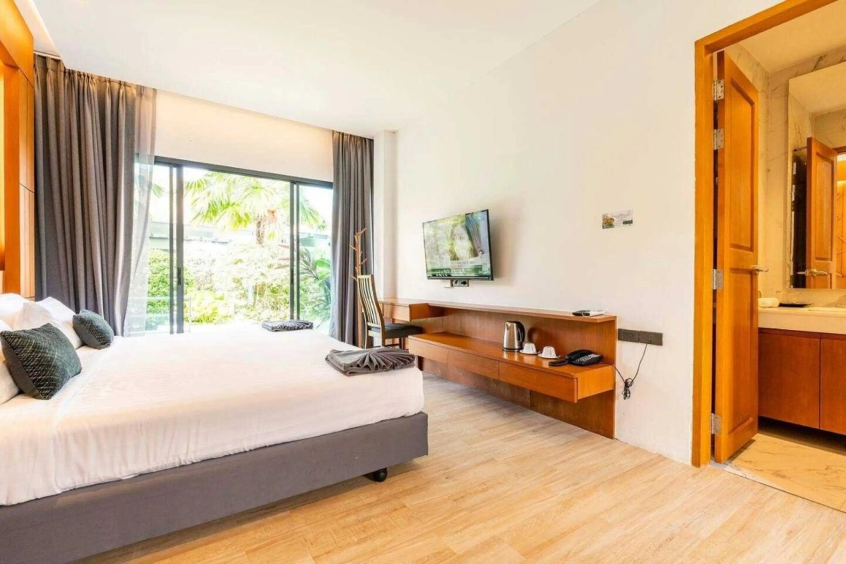 Bed in Tajh Pool Villas