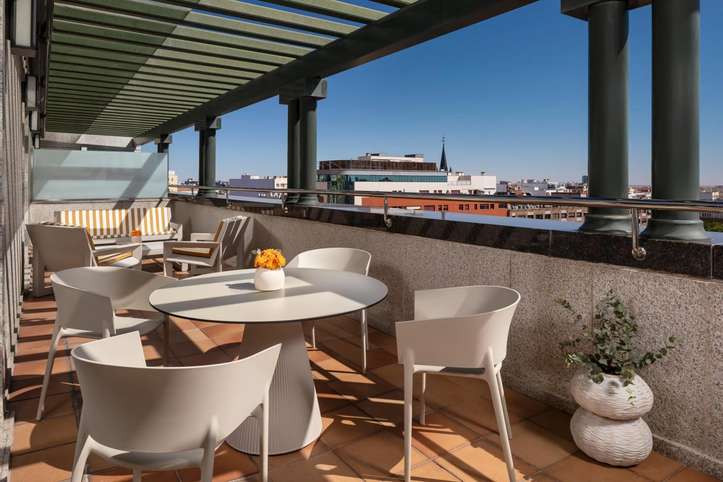 Balcony/Terrace in VP SOGNIO Metropolitano