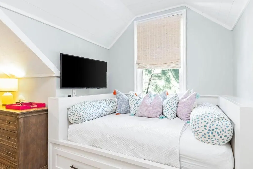 Bed in Watercolor - Rudy's Rendezvous