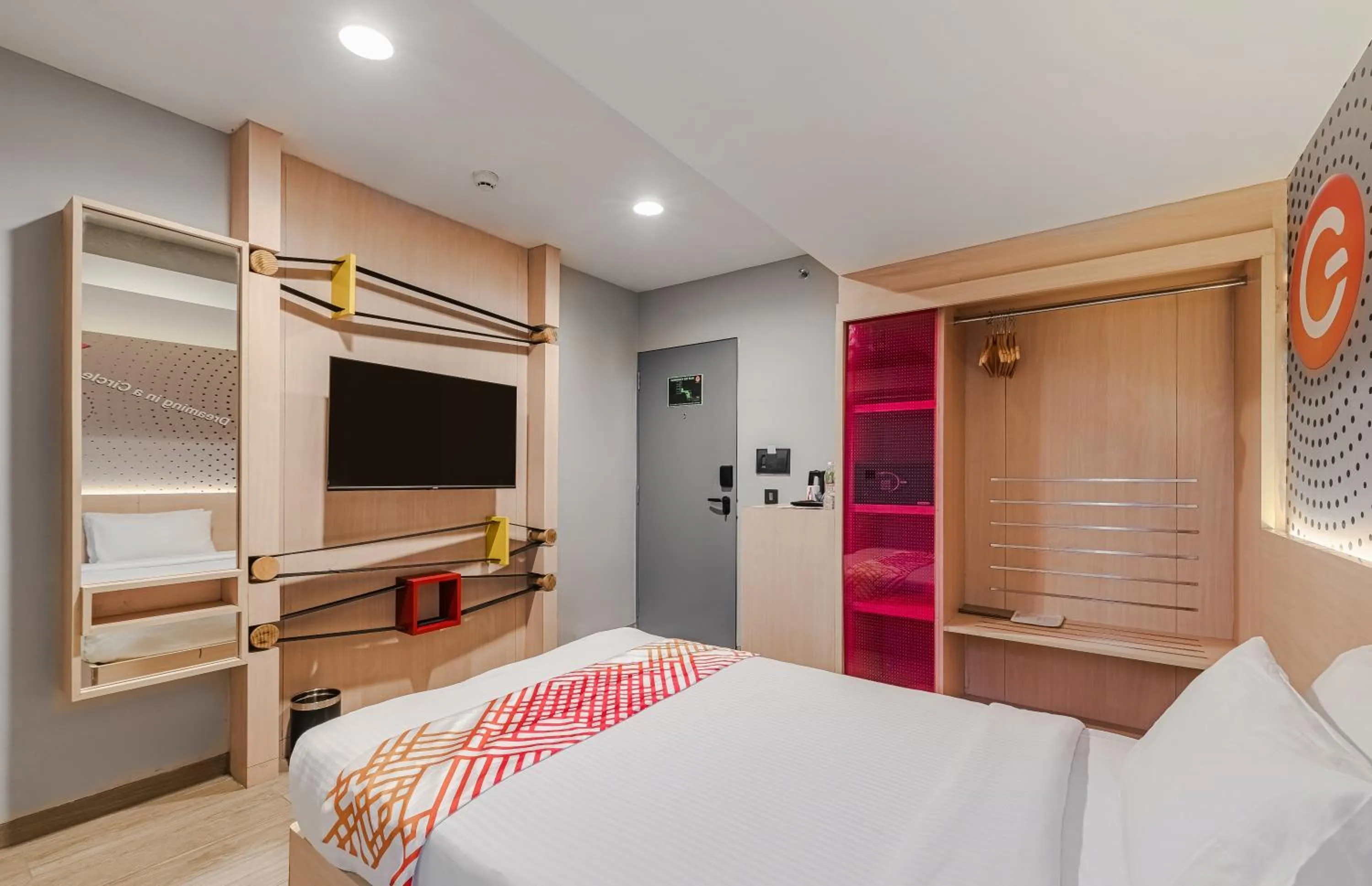 Bed in Ginger Bharuch