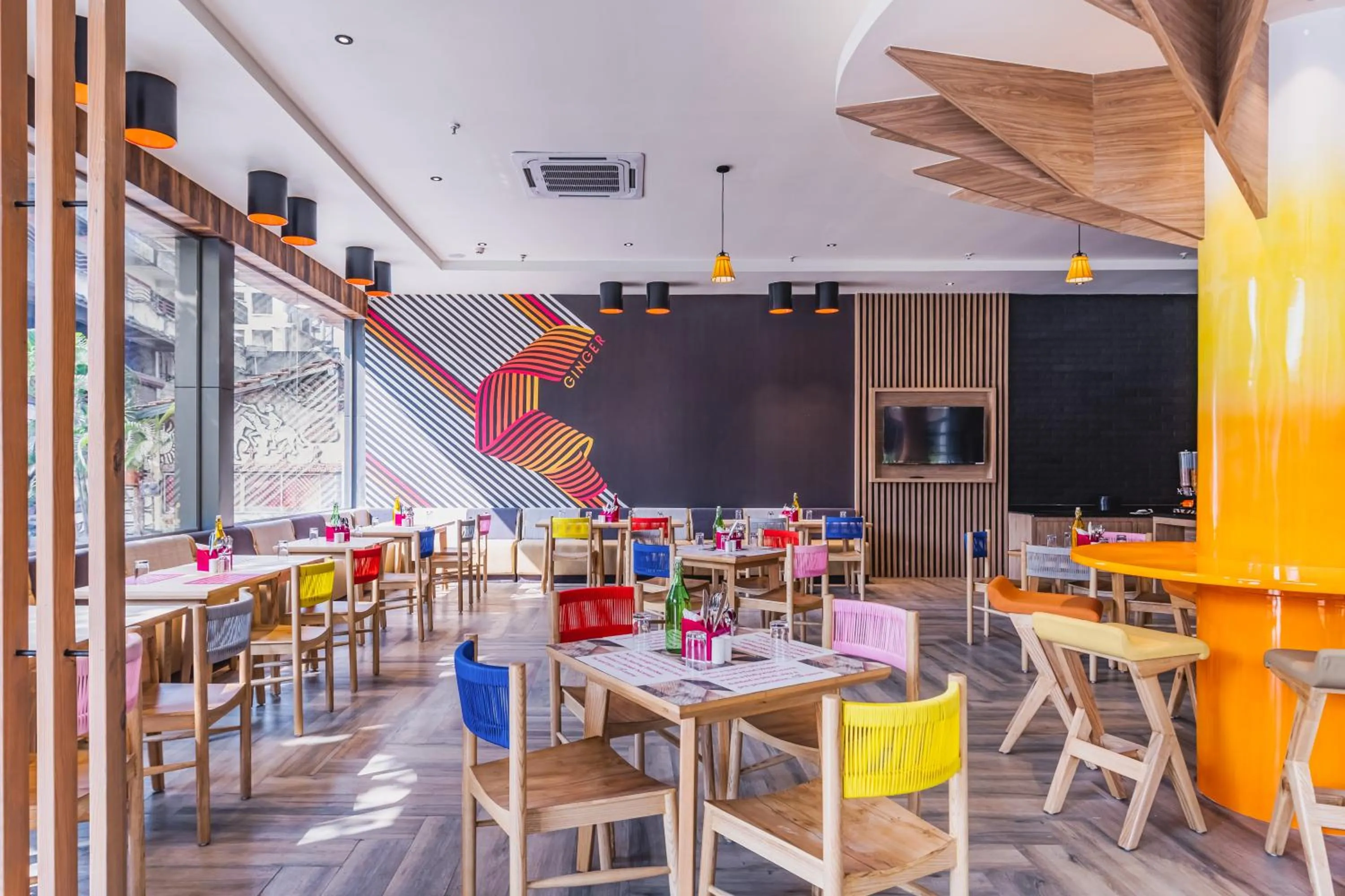 Restaurant/places to eat in Ginger Bharuch