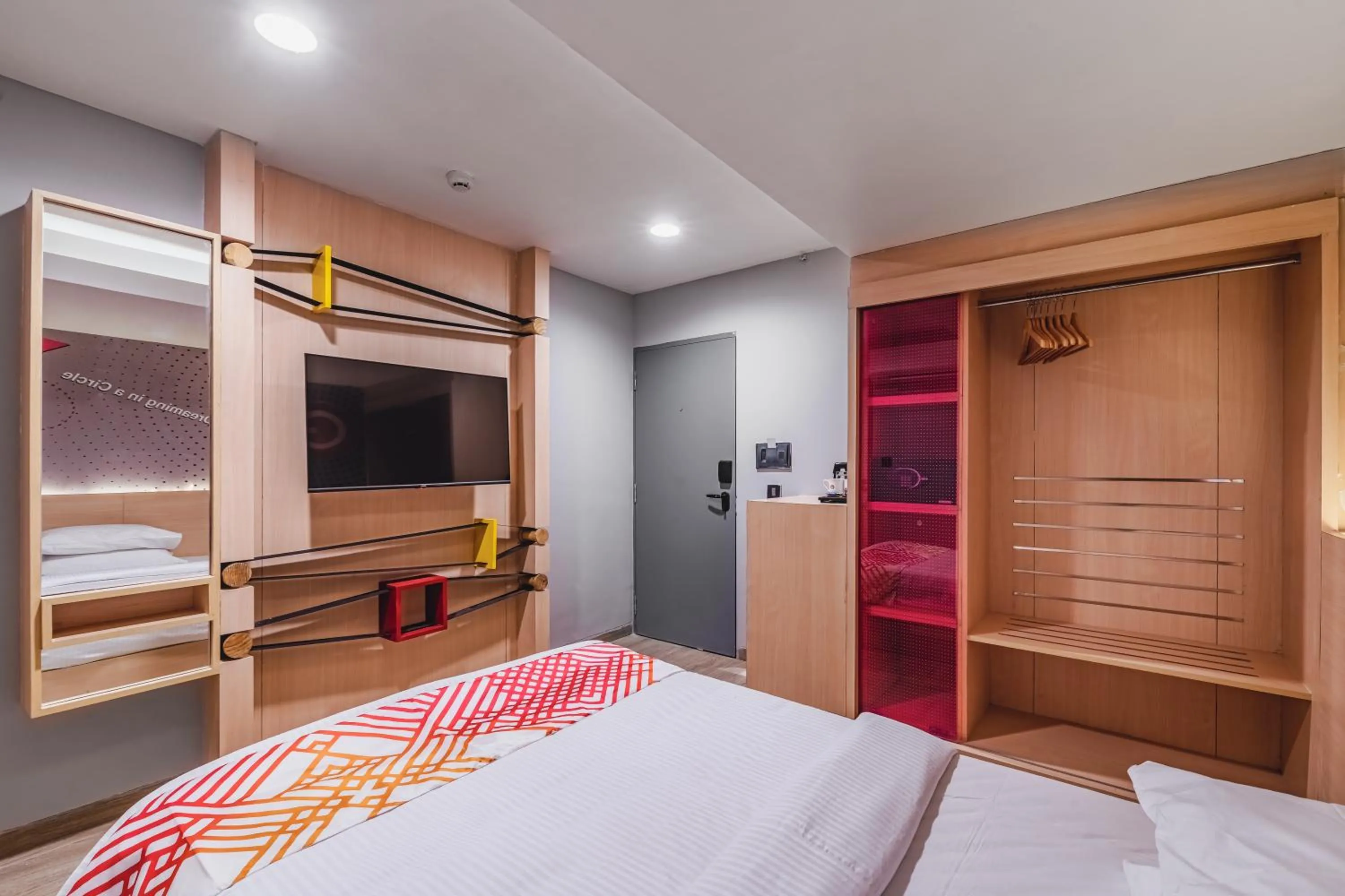 Bed in Ginger Bharuch