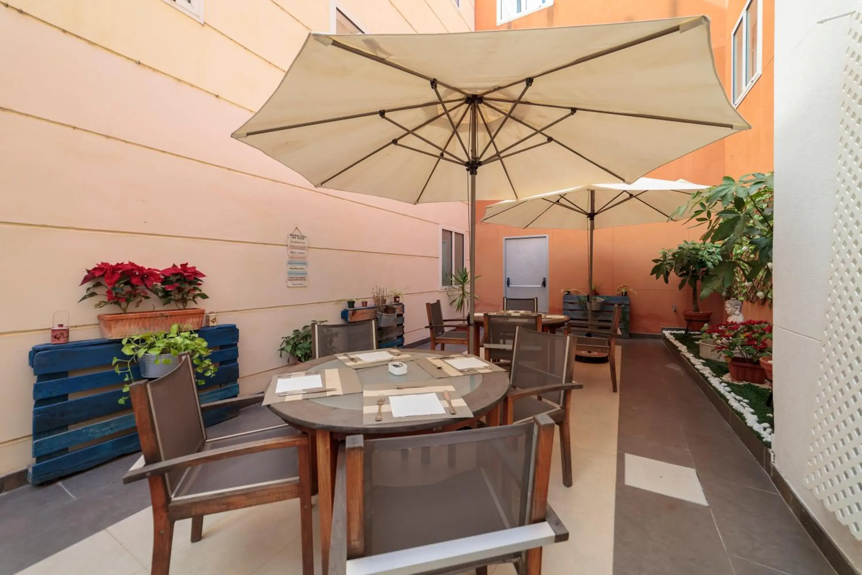 Property building in Hotel Salymar Property building in Hotel Salymar