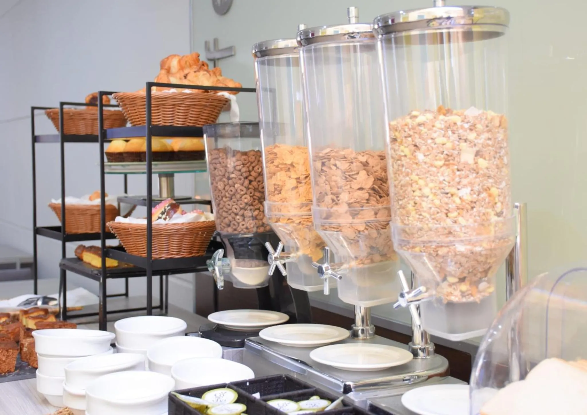 Buffet breakfast in Hotel Salymar