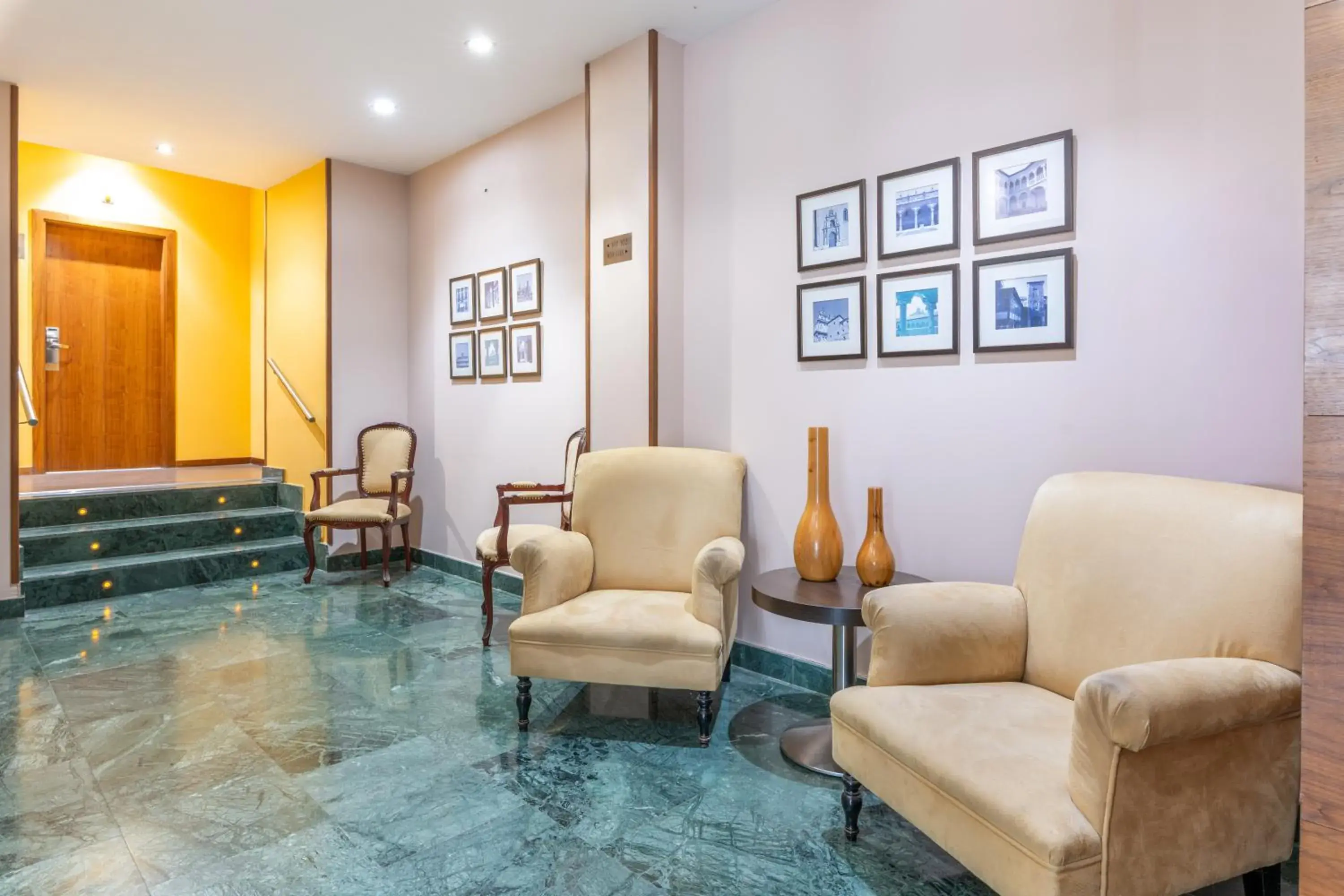 Lobby or reception in Hospedium Hotel Casino Del Tormes Lobby or reception in Hospedium Hotel Casino Del Tormes