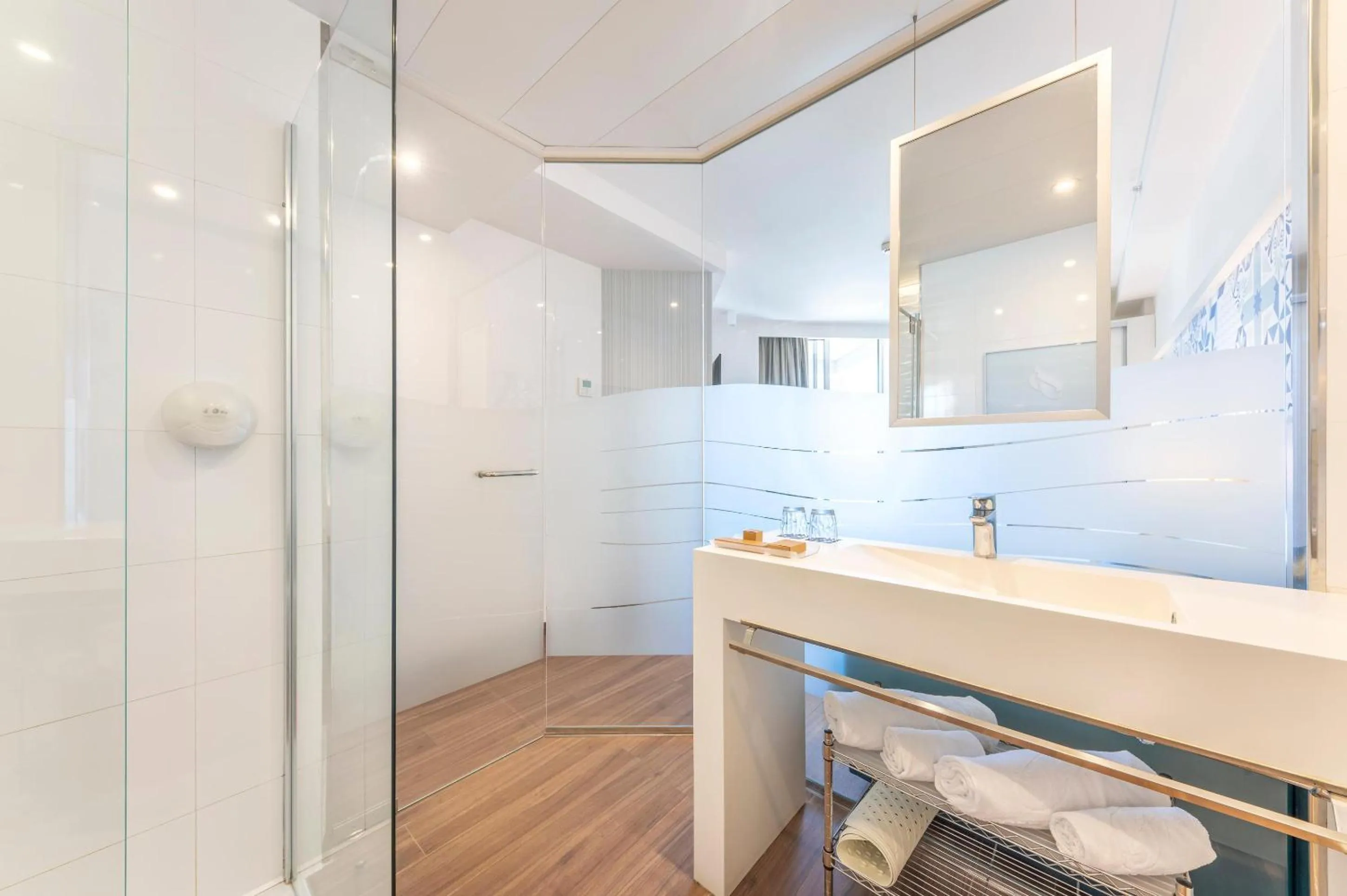 Bathroom in Port Benidorm Hotel & Spa 4* Sup