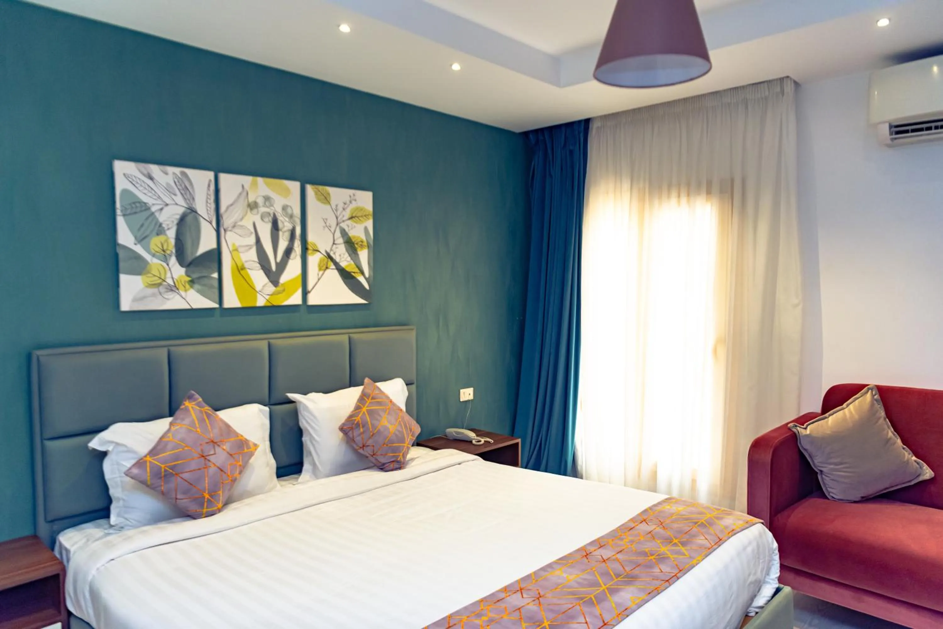 Bedroom, Bed in Jasmine Pyramids Hotel