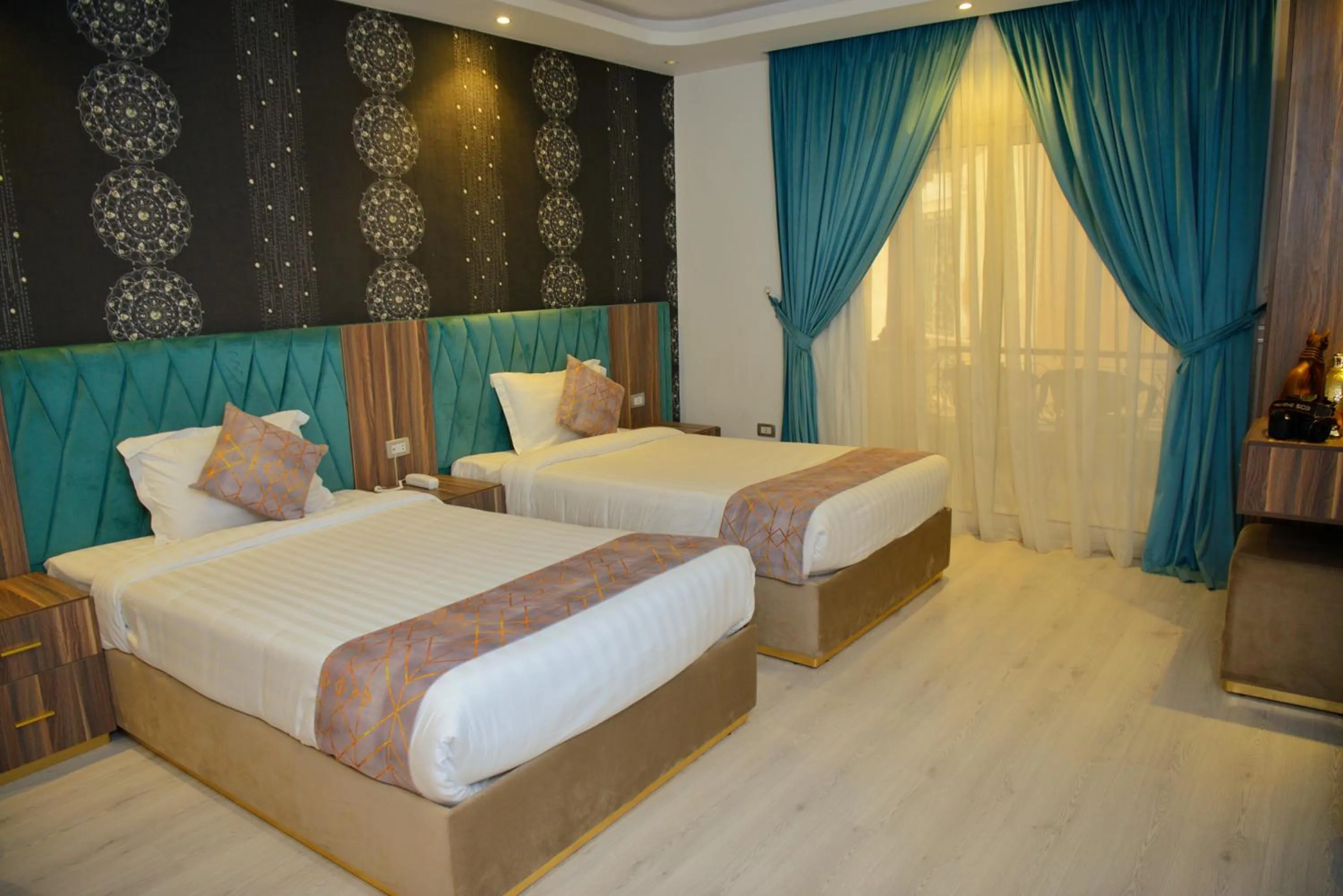 Bedroom, Bed in Jasmine Pyramids Hotel