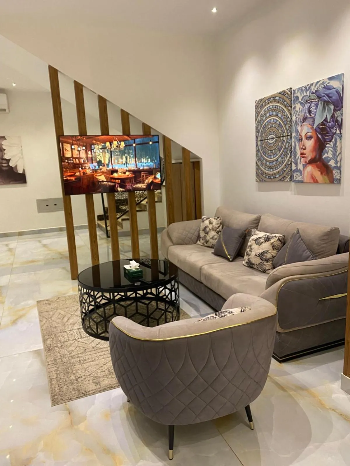 Communal lounge/ TV room in Jasmine Pyramids Hotel