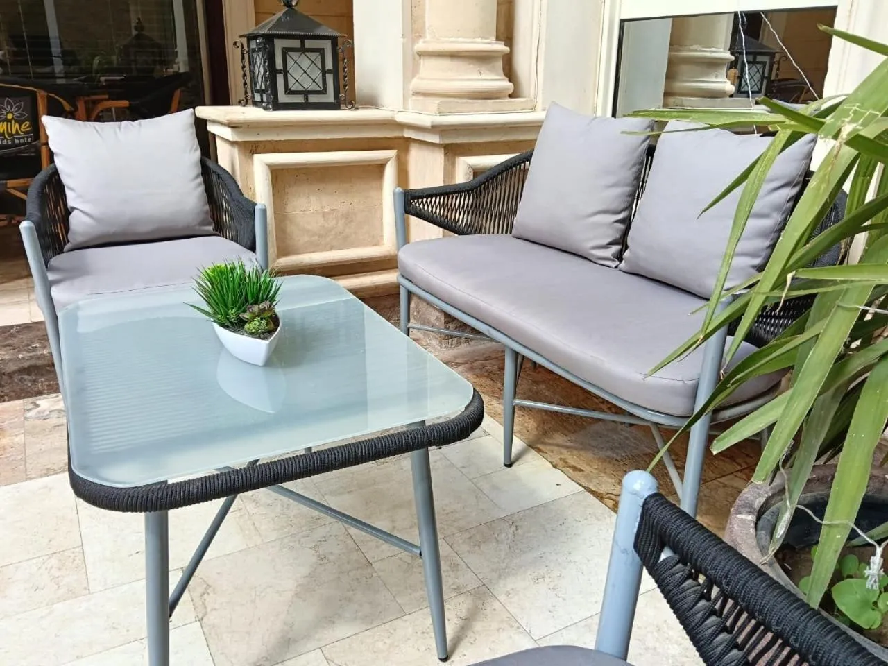 Restaurant/places to eat in Jasmine Pyramids Hotel