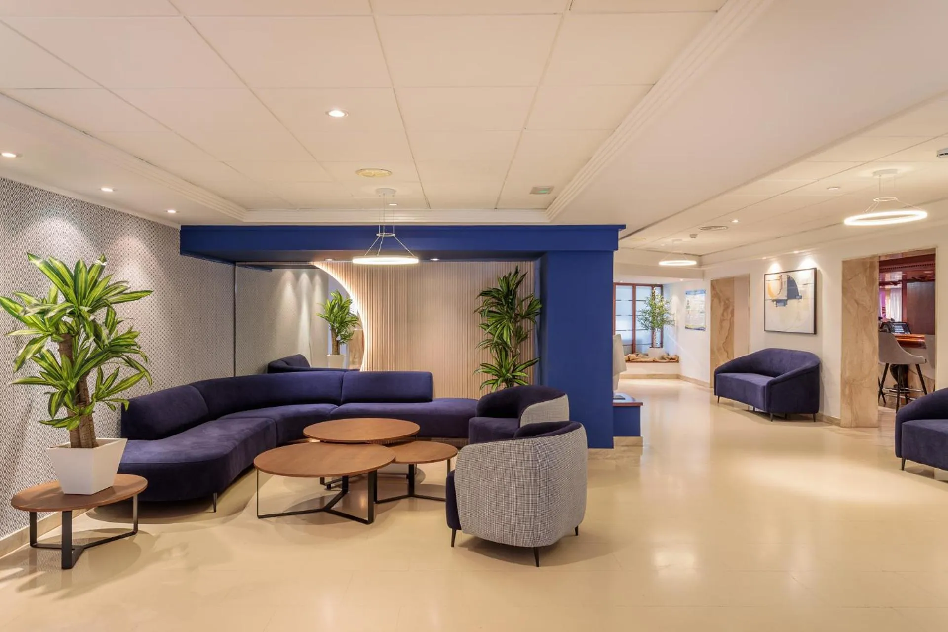 Lounge or bar in Hotel Avenida