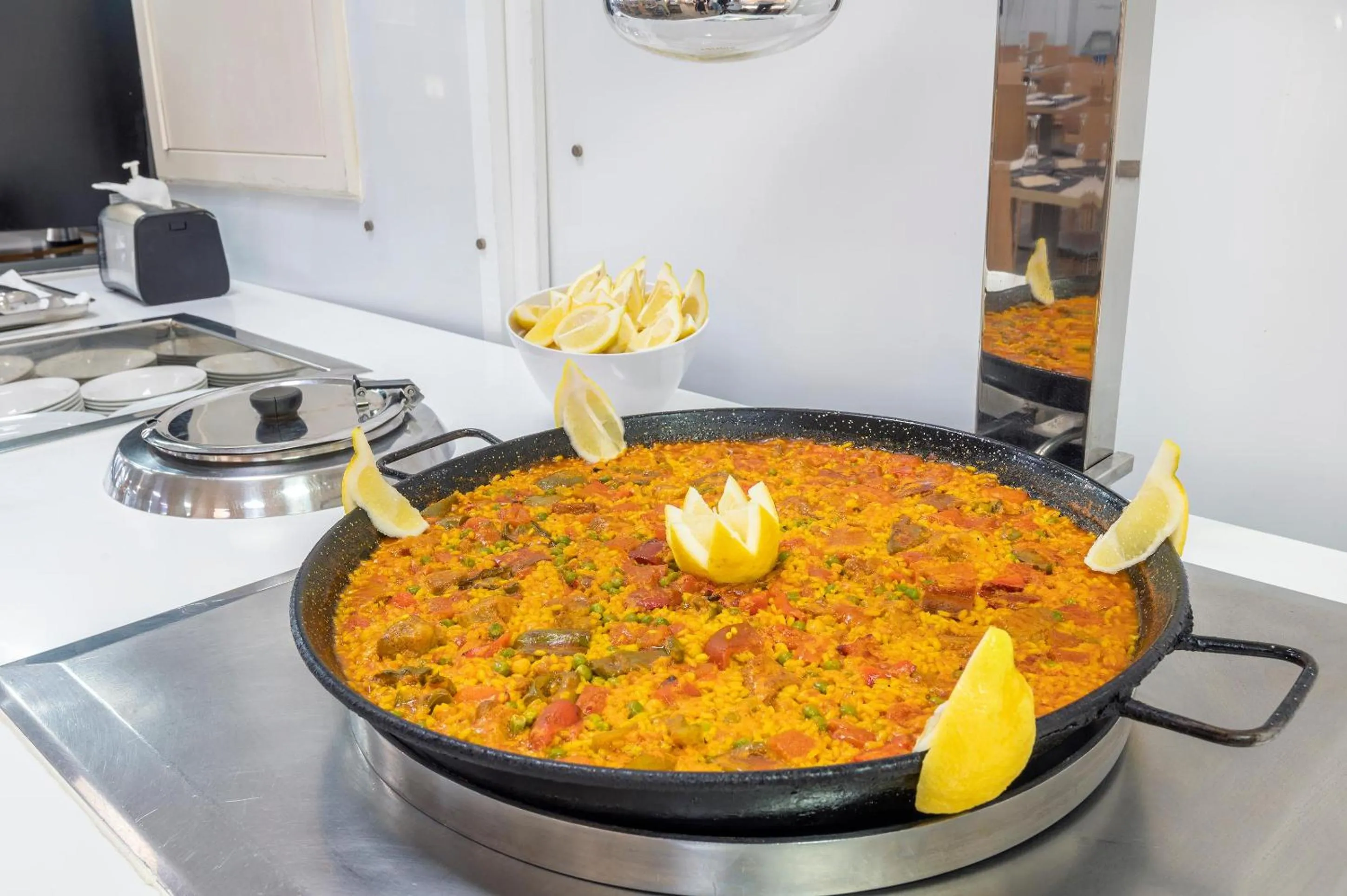 Restaurant/places to eat in Port Vista Oro