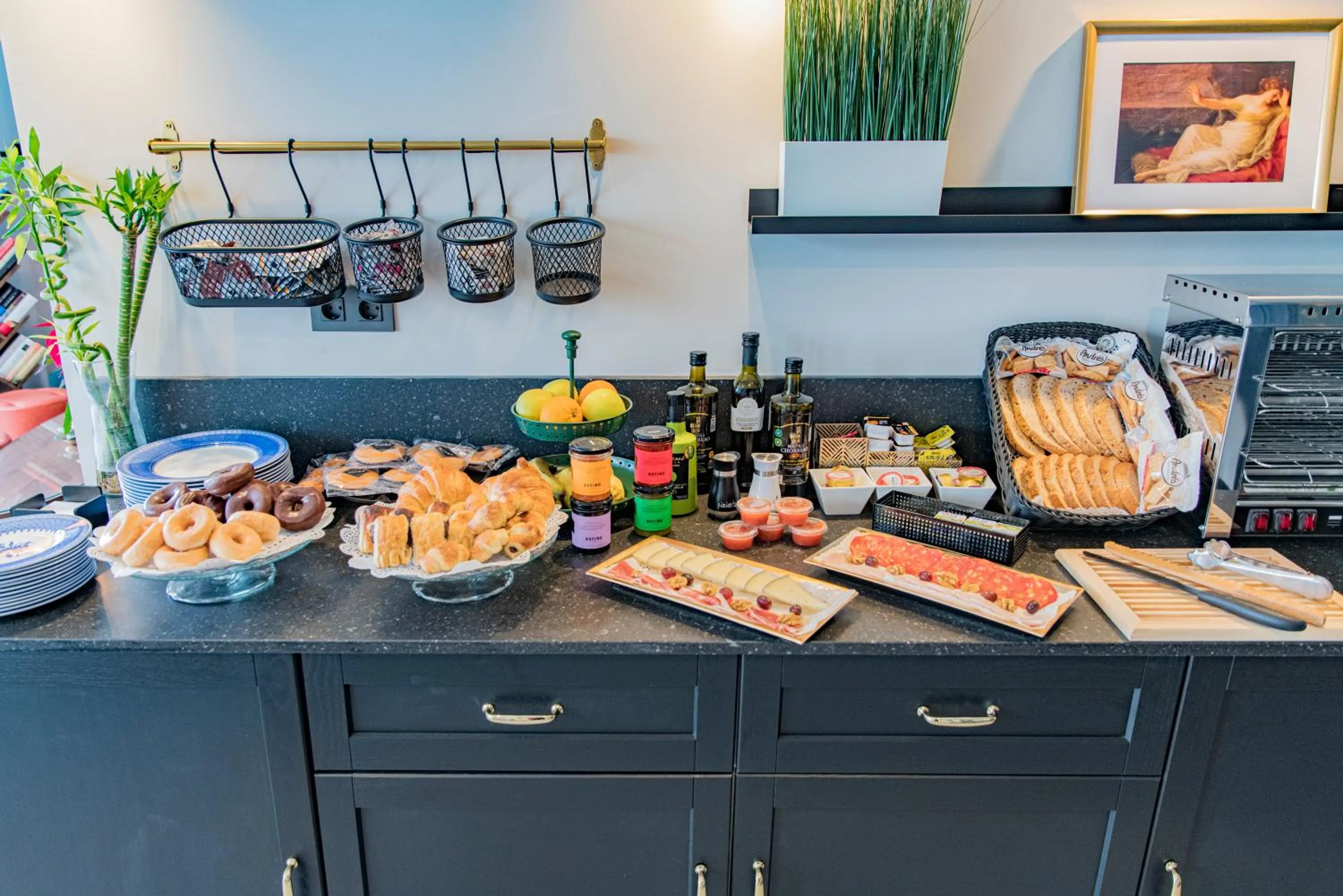 Breakfast in VESCI FAVENTIA