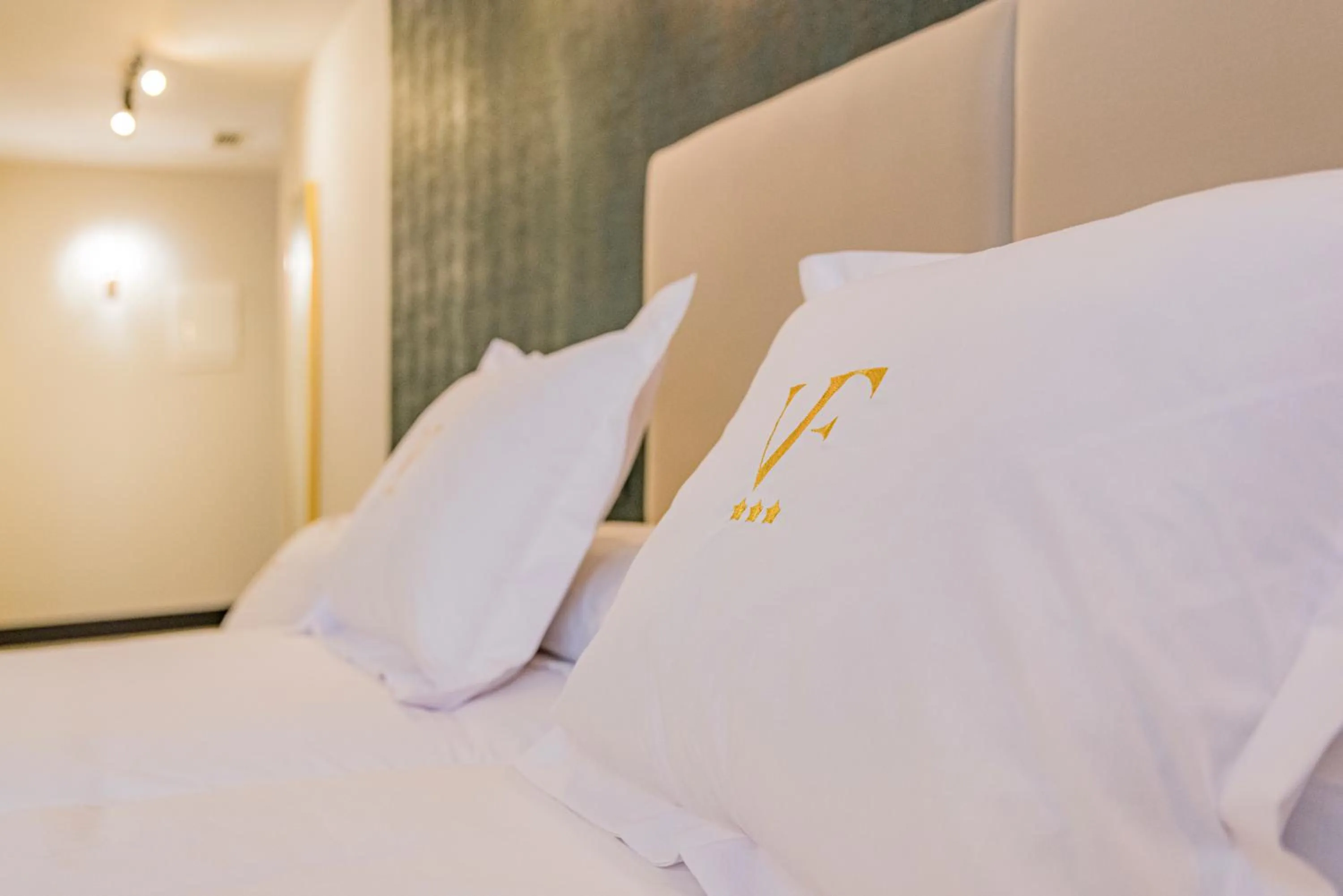 Bed in VESCI FAVENTIA