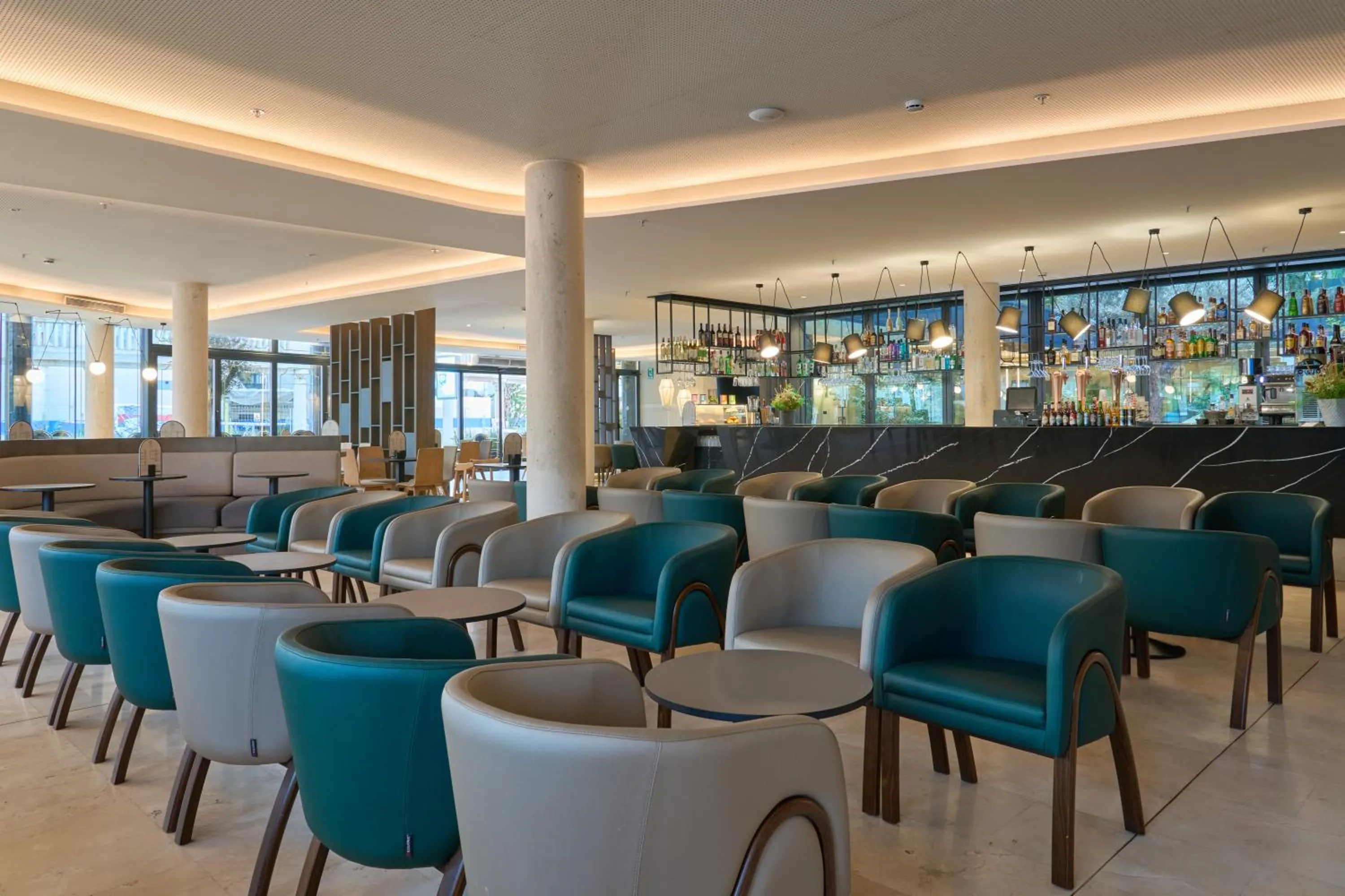 Lounge or bar in Hotel Bristol 4 Sup