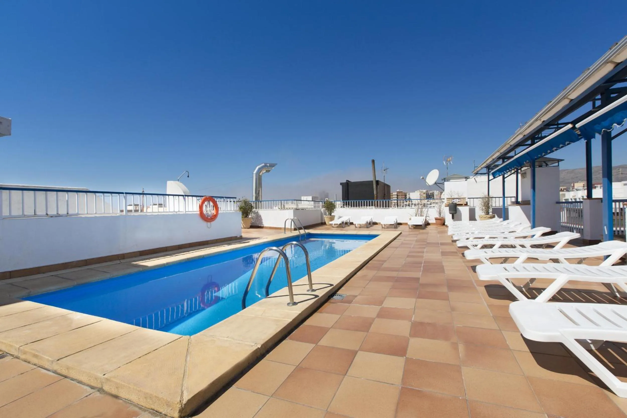 Swimming pool in Hotel Mareny Benidorm