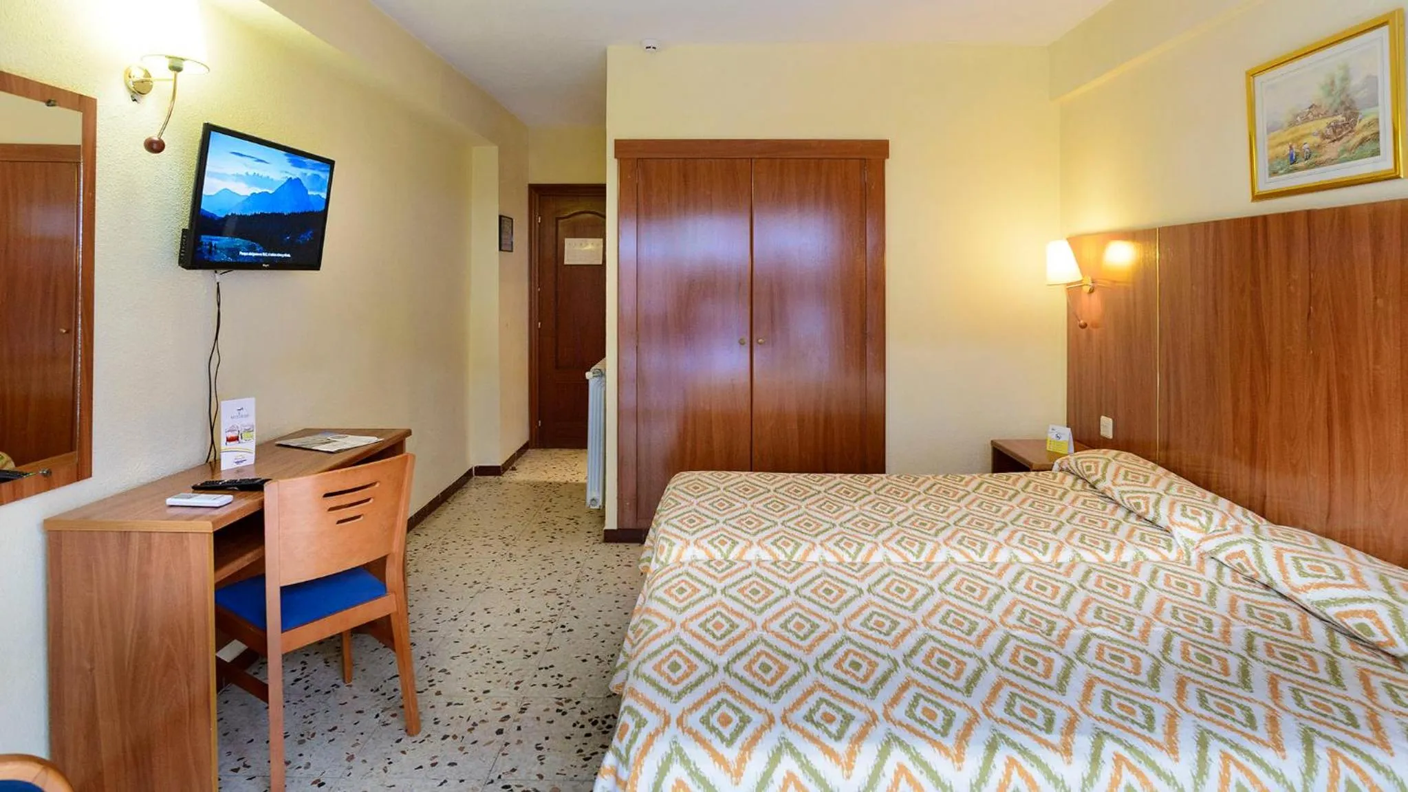 Bed in Hotel Mareny Benidorm