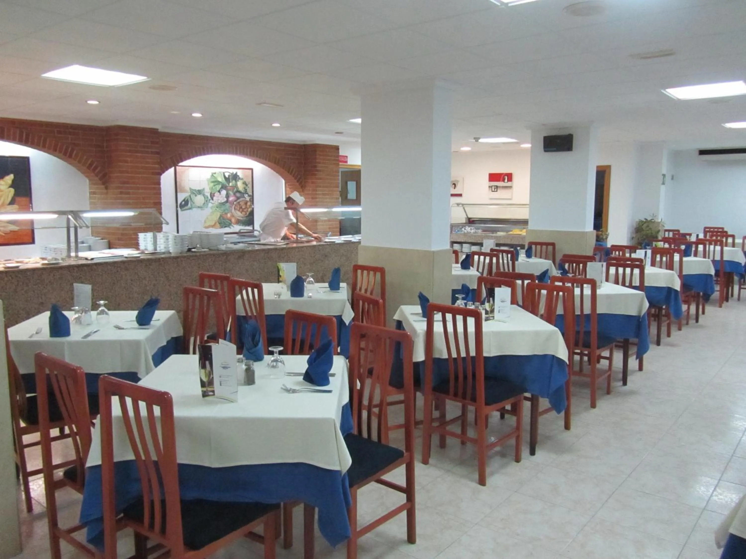 Food and drinks in Hotel Mareny Benidorm