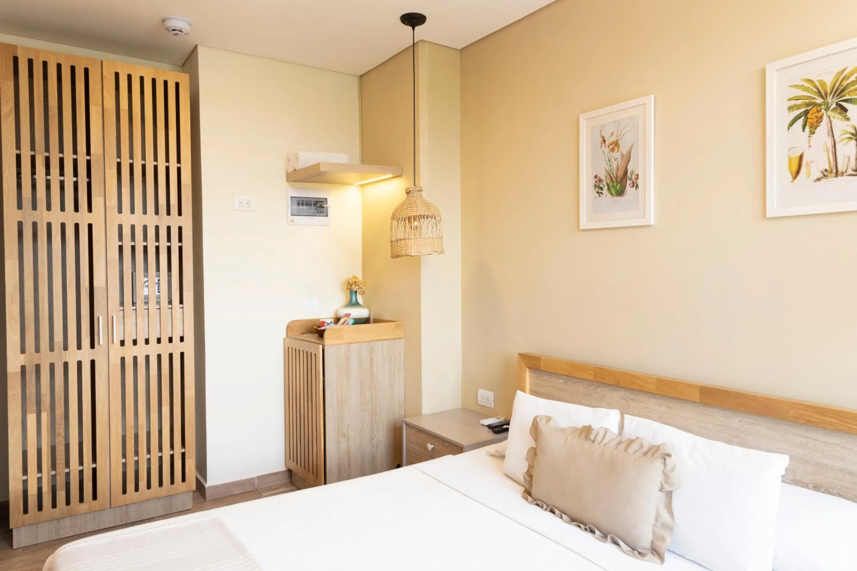 safe, Bed in Mythical Hotel Boutique