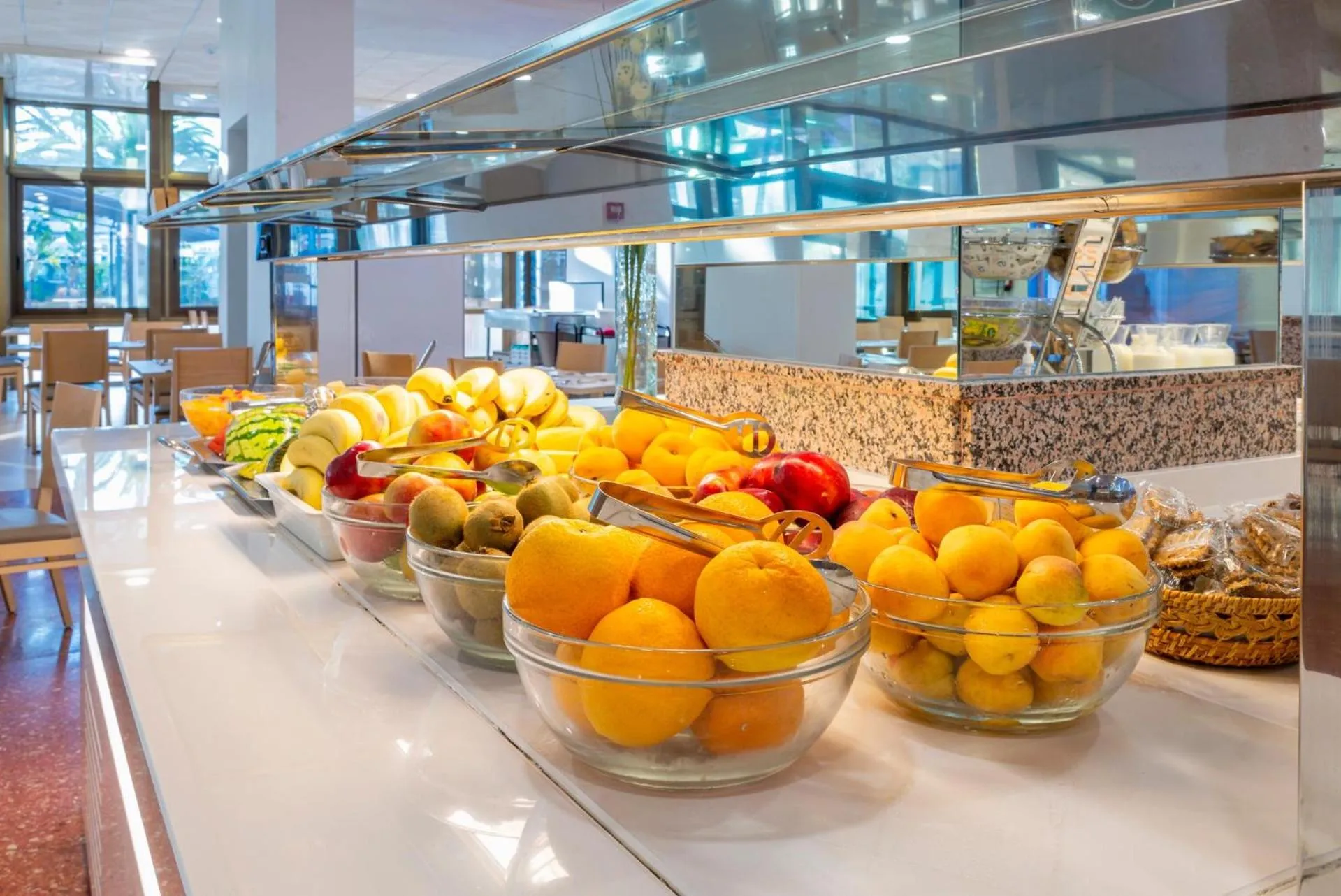 Restaurant/places to eat in Port Denia