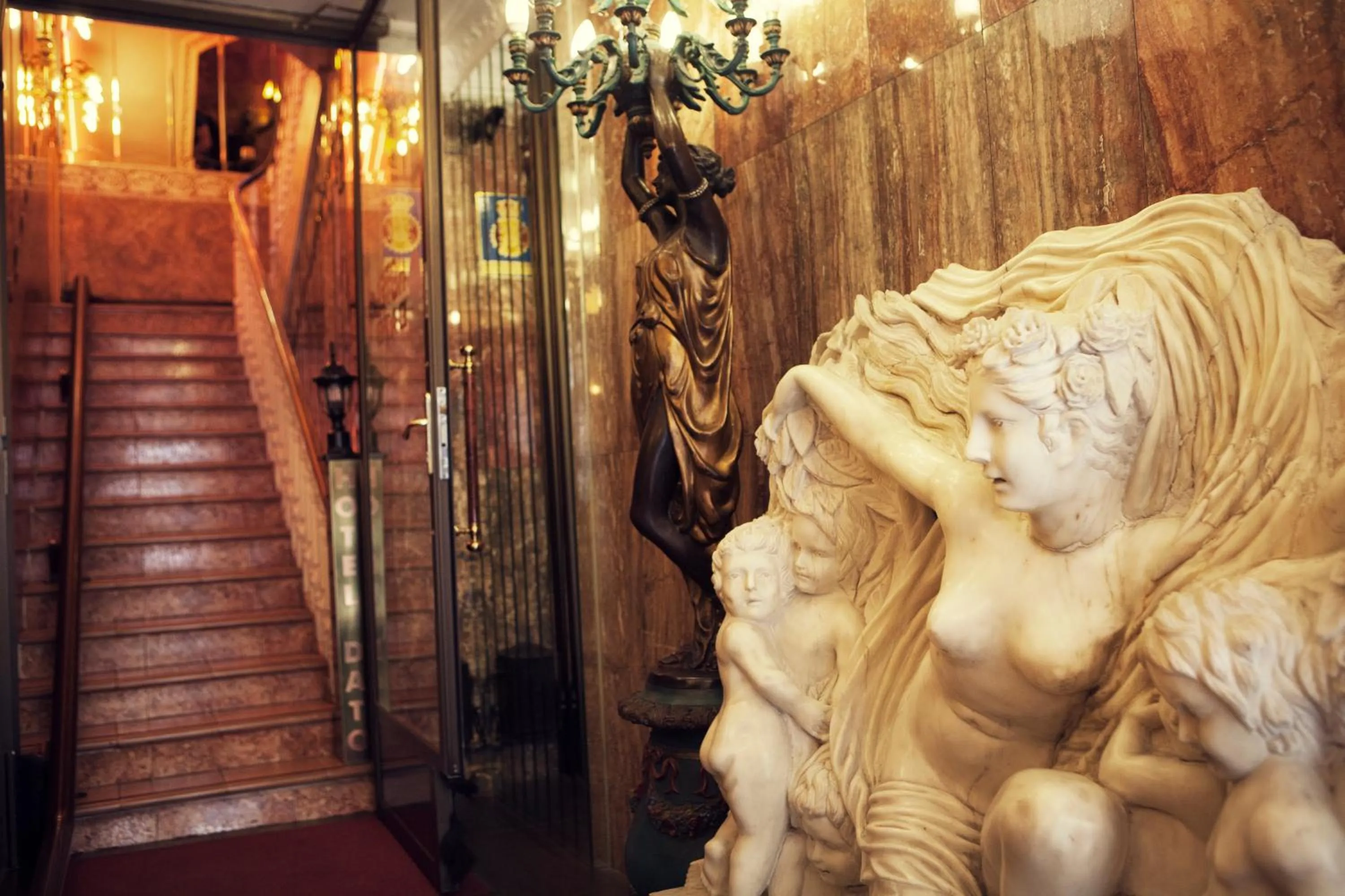 Facade/entrance in Hotel Dato