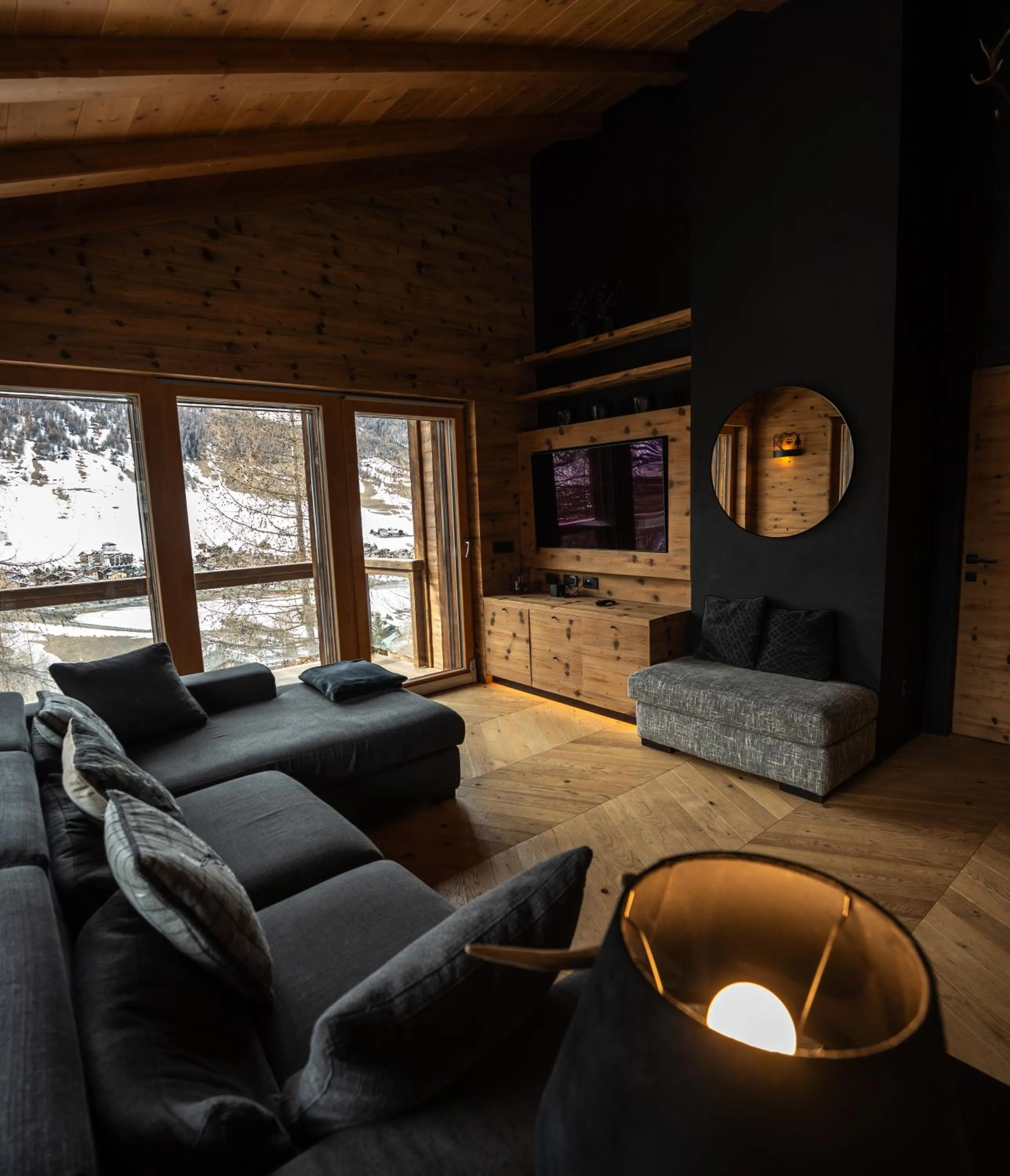 Blackberry Apartment