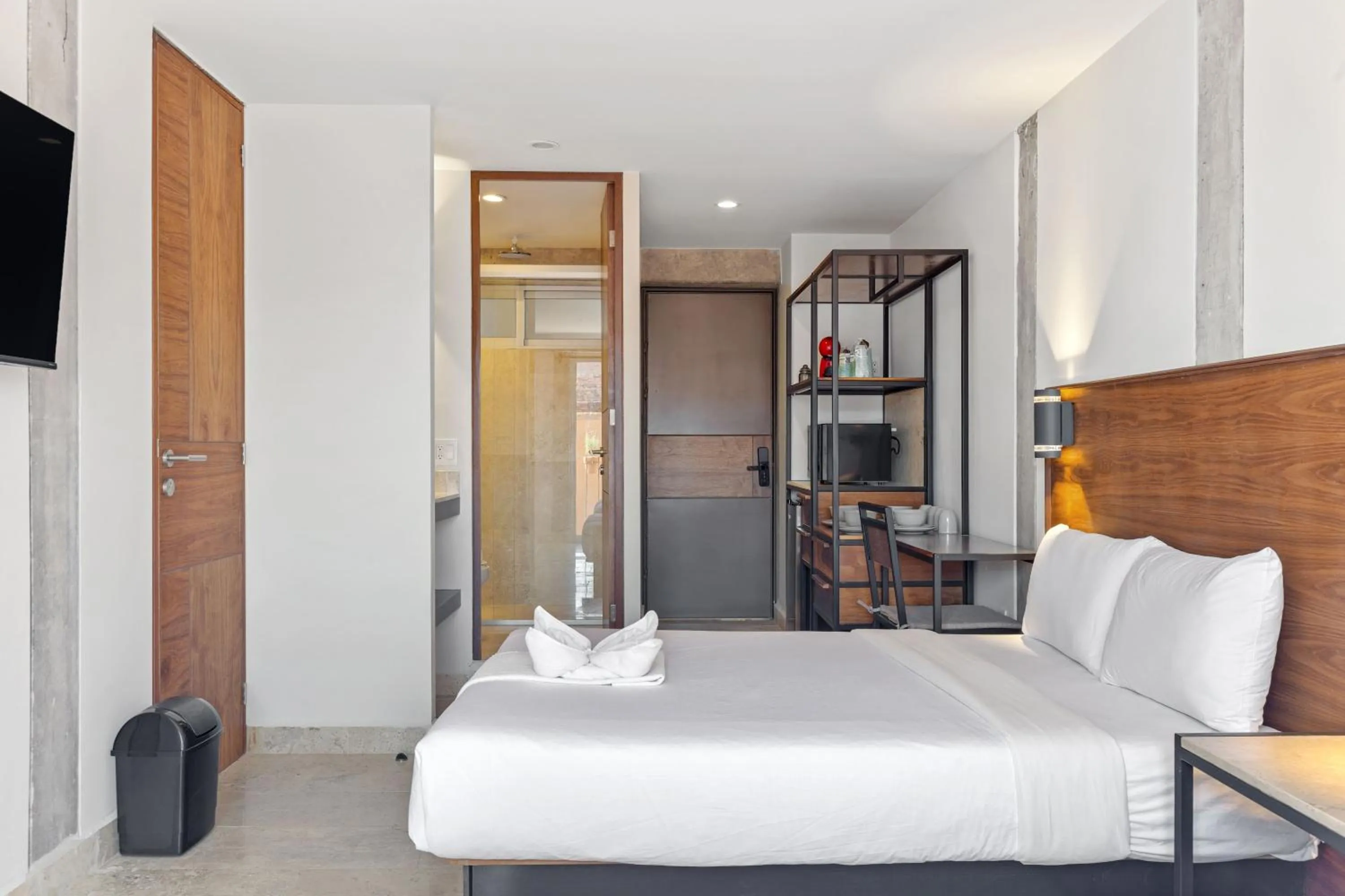 Photo of the whole room, Bed in Morelos By HomiRent