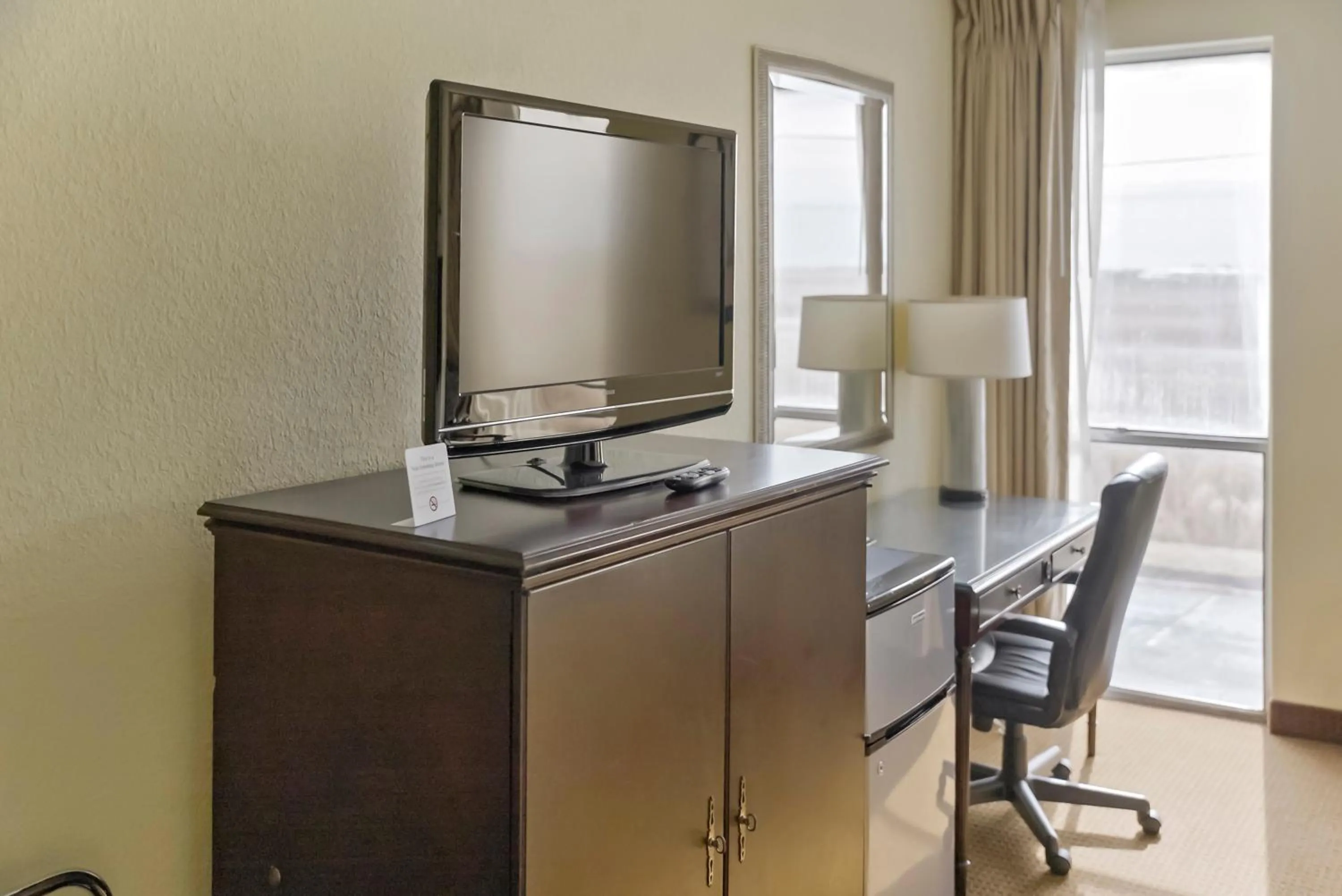 Economy Hotel Plus Wichita