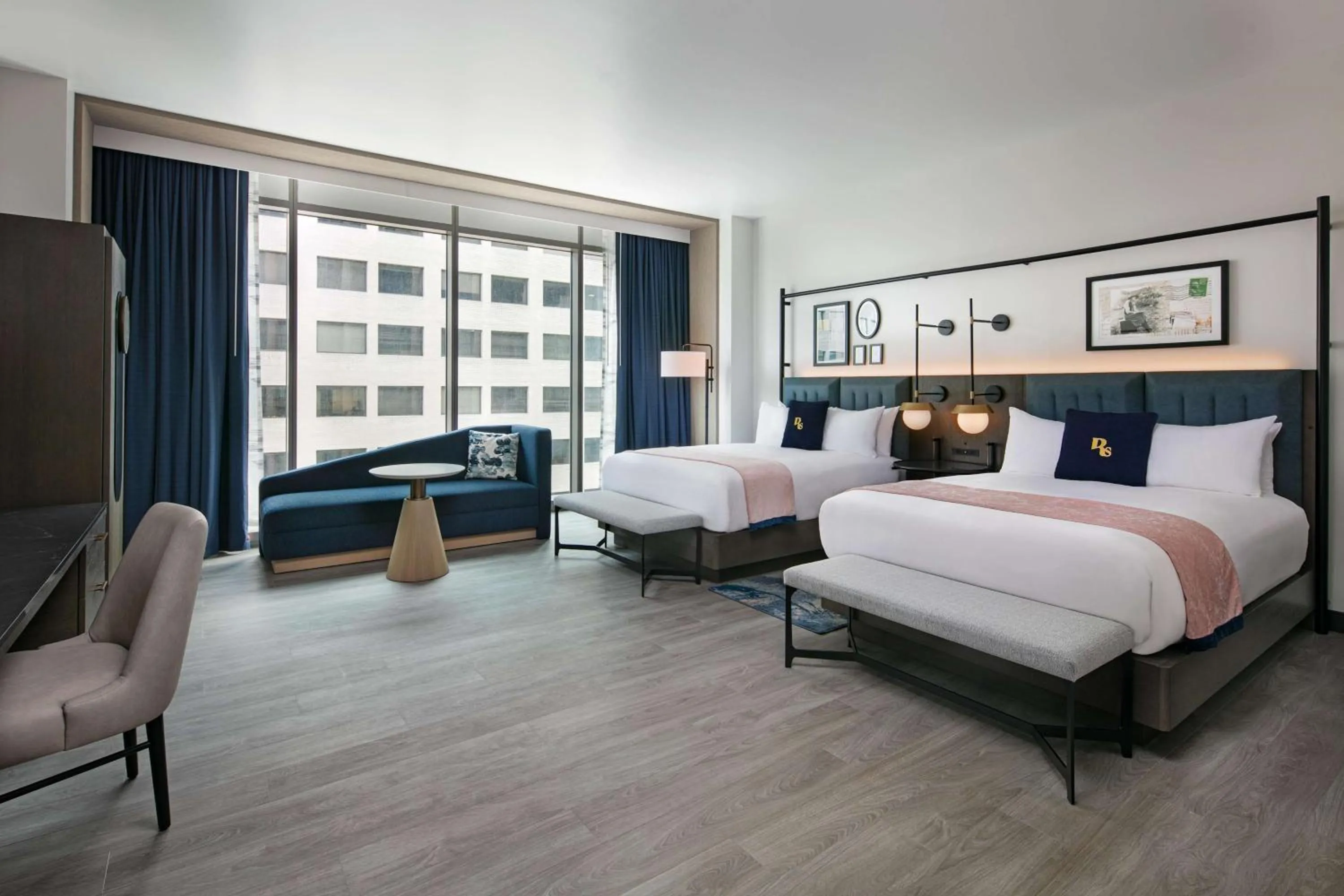 Bedroom, Bed in The Royal Sonesta Washington DC Capitol Hill