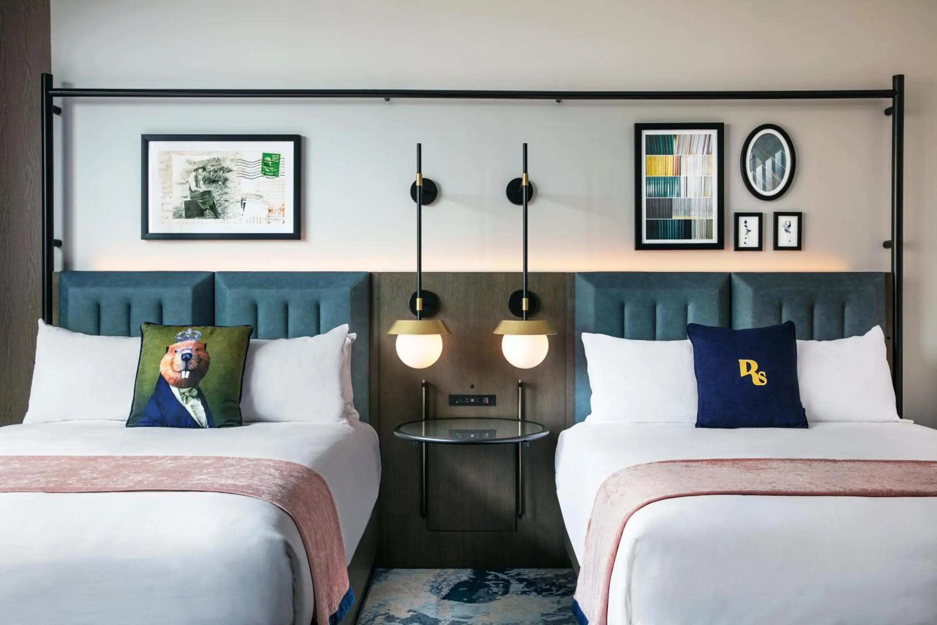 Two Queens Capital City in The Royal Sonesta Washington DC Capitol Hill Two Queens Capital City in The Royal Sonesta Washington DC Capitol Hill