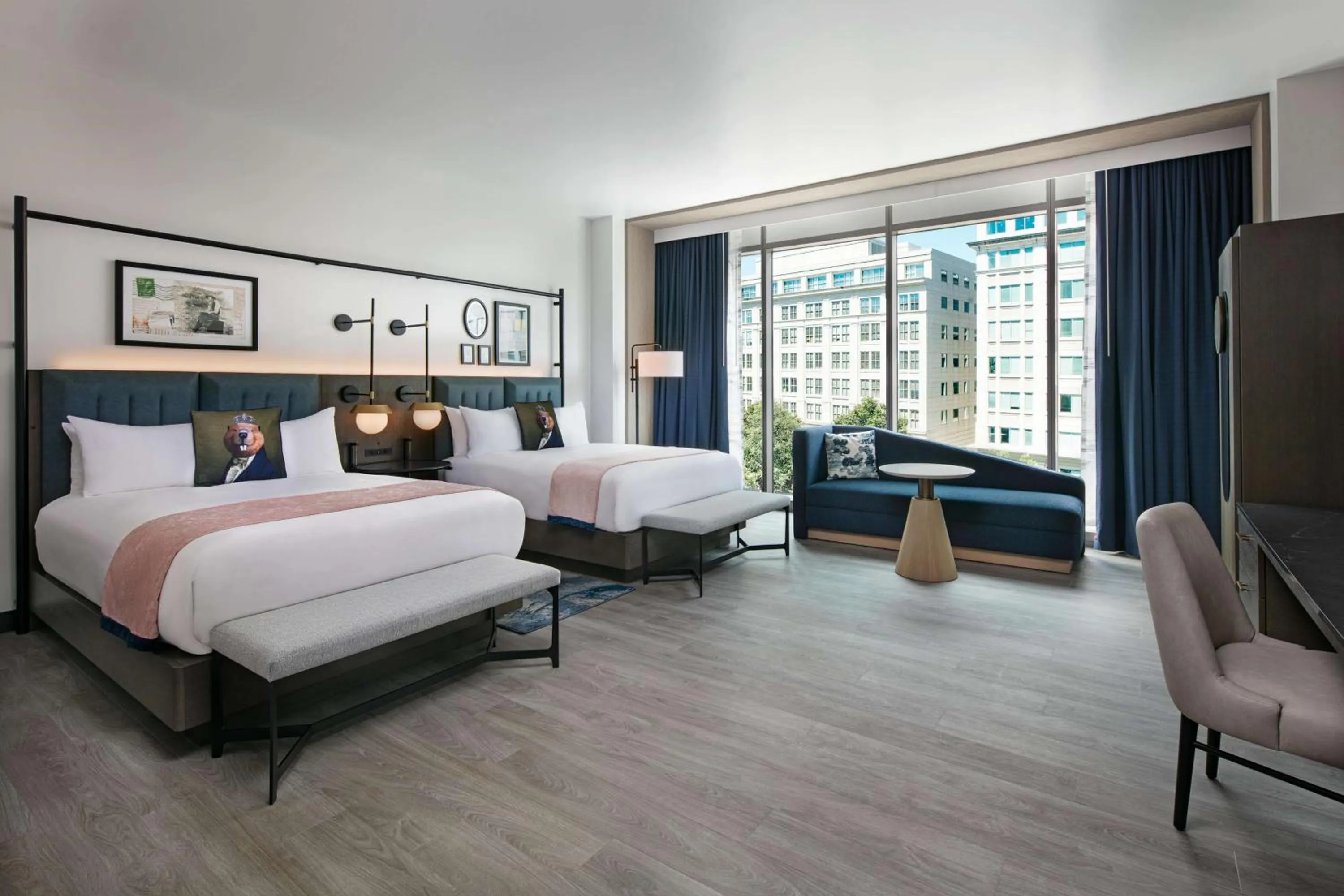 Bedroom, Bed in The Royal Sonesta Washington DC Capitol Hill