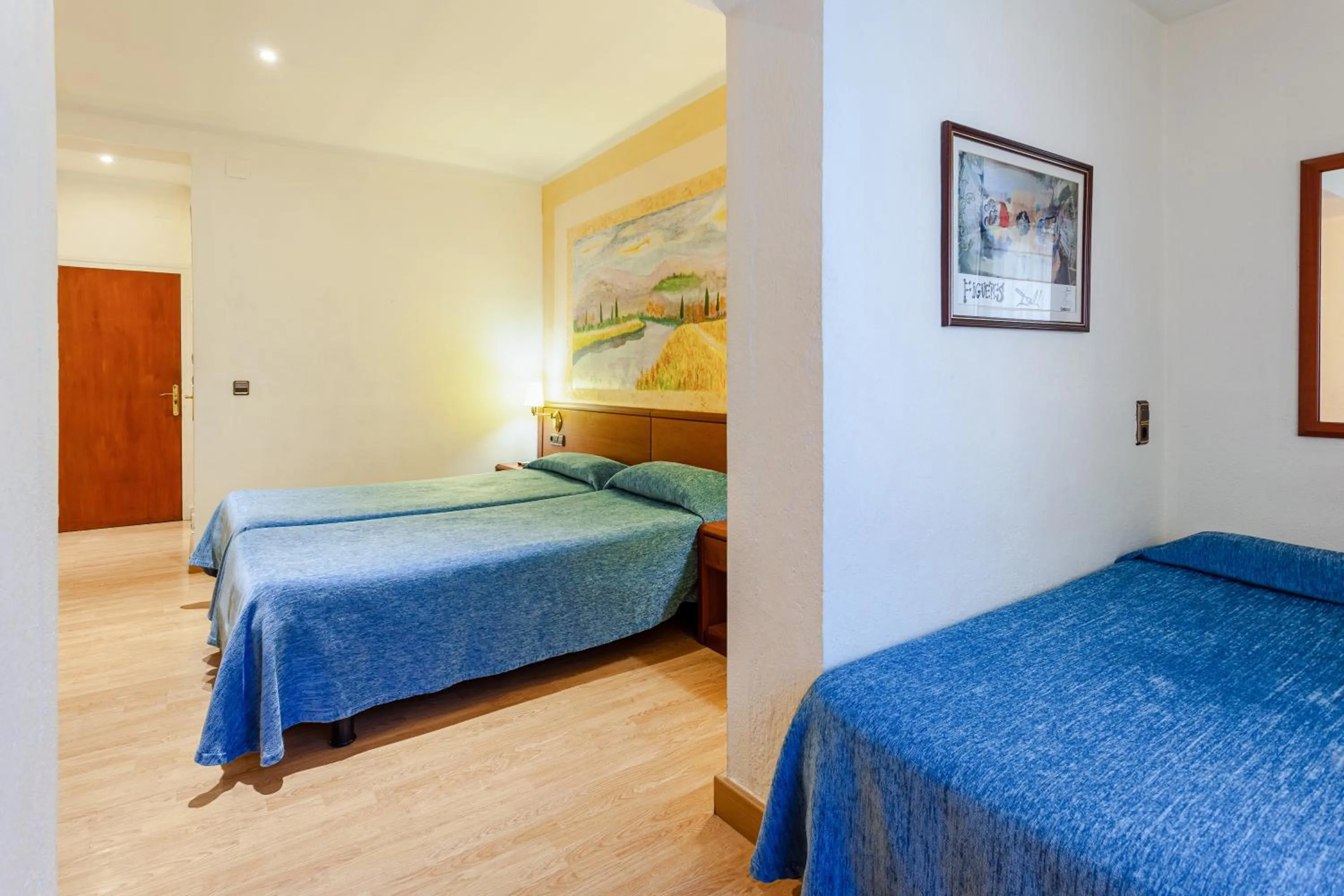 Bed in Checkin Travé