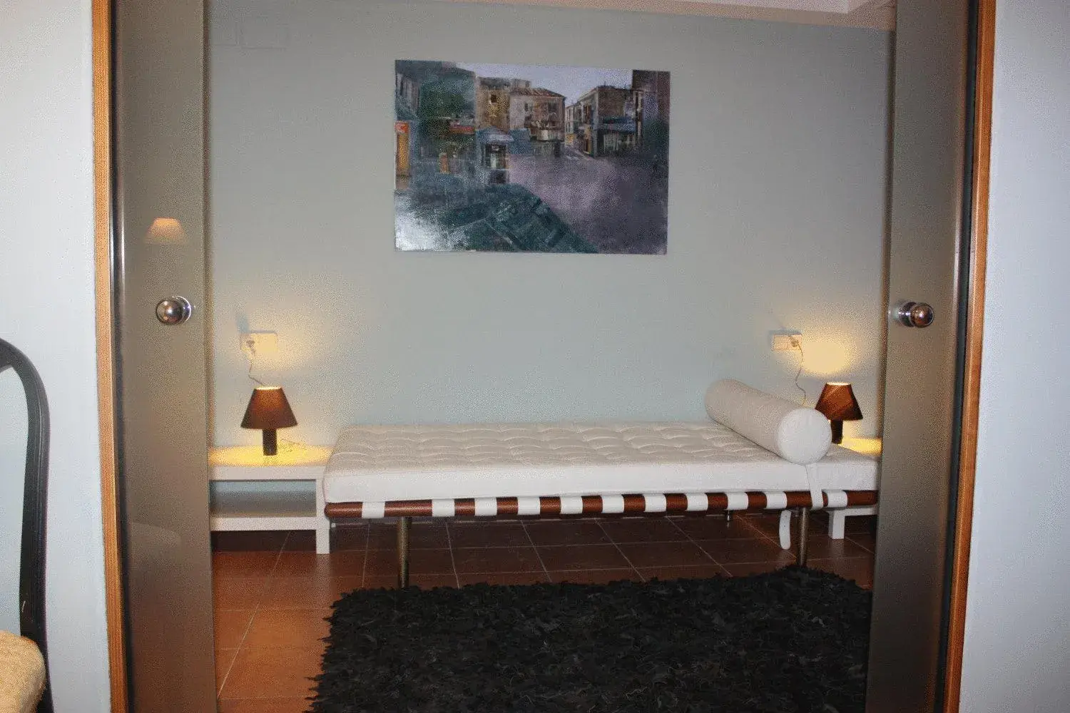 Photo of the whole room in Hotel Patilla Ciudad de Requena Photo of the whole room in Hotel Patilla Ciudad de Requena