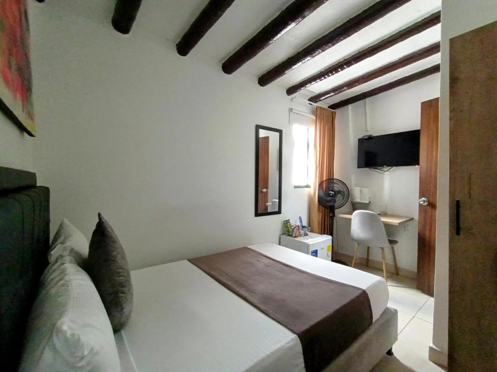 Bed in Aguacatala Hotel Boutique