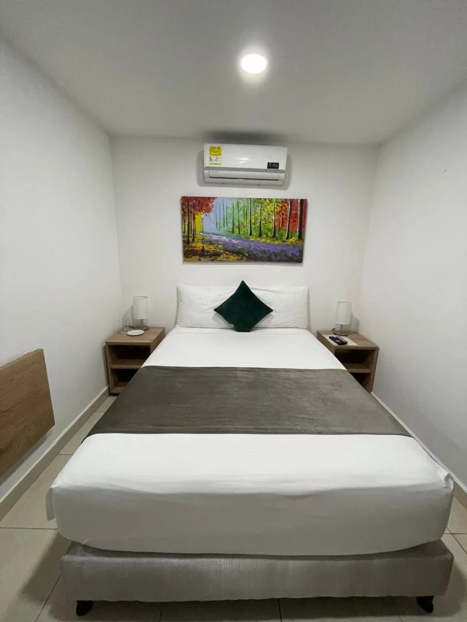 Bed in Aguacatala Hotel Boutique