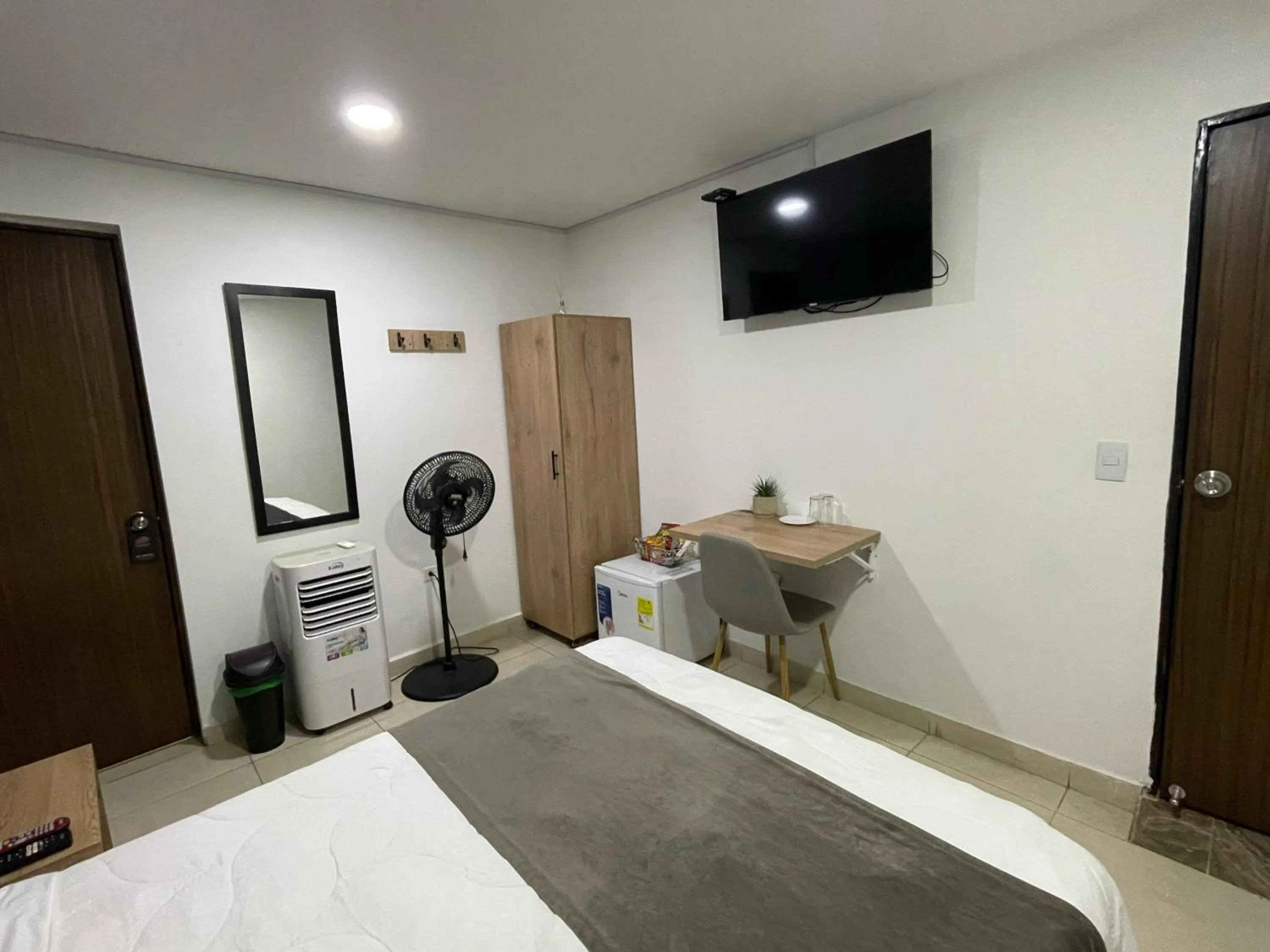 Bed in Aguacatala Hotel Boutique