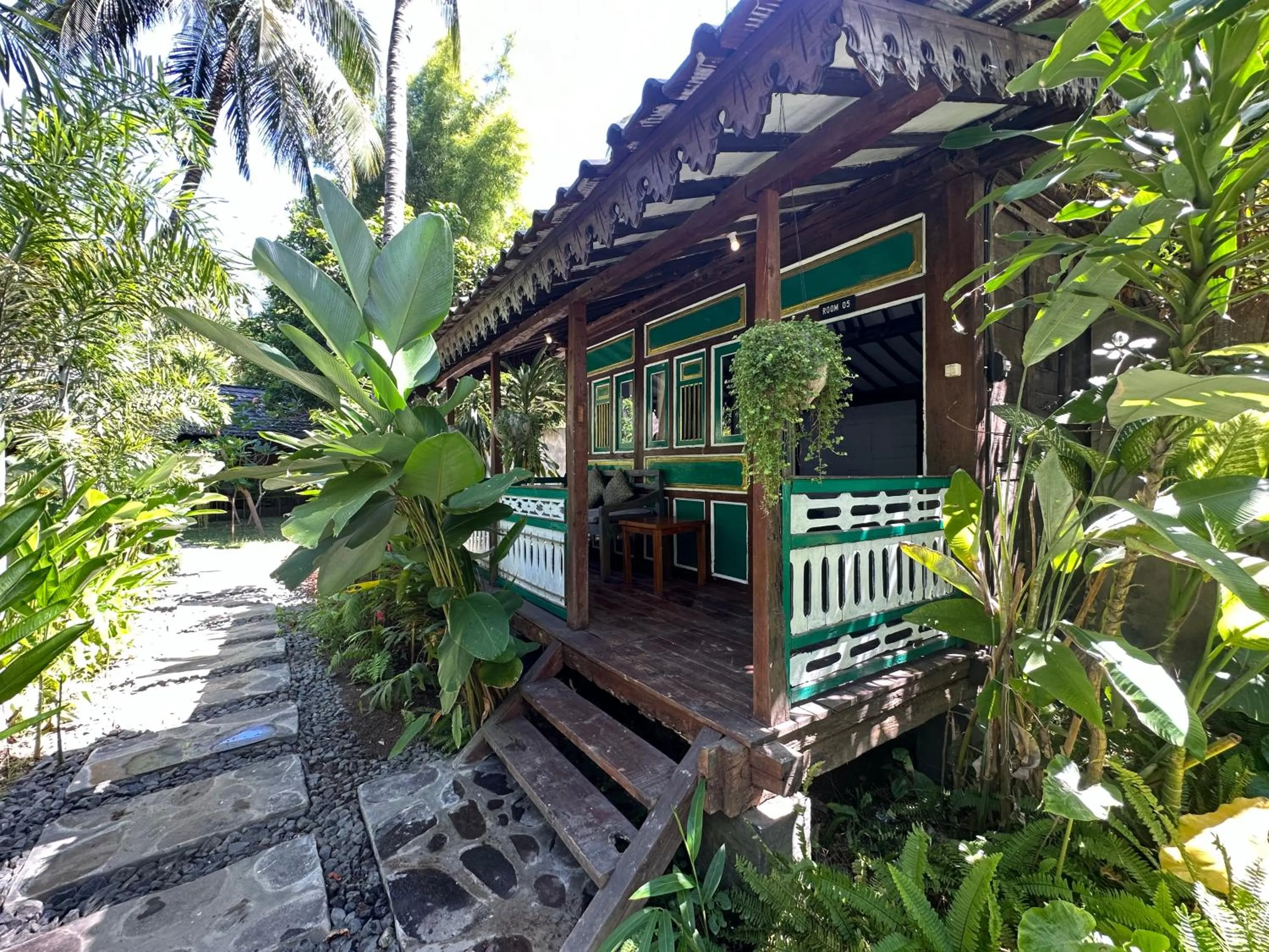 Property building in Tahlia's Villa